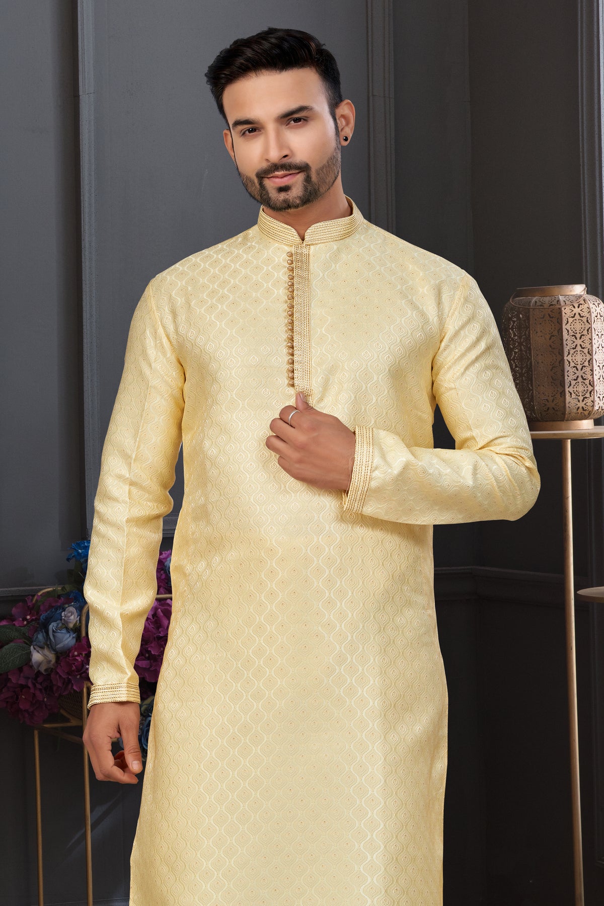 Sophisticated Cream Traditional Kurta Set