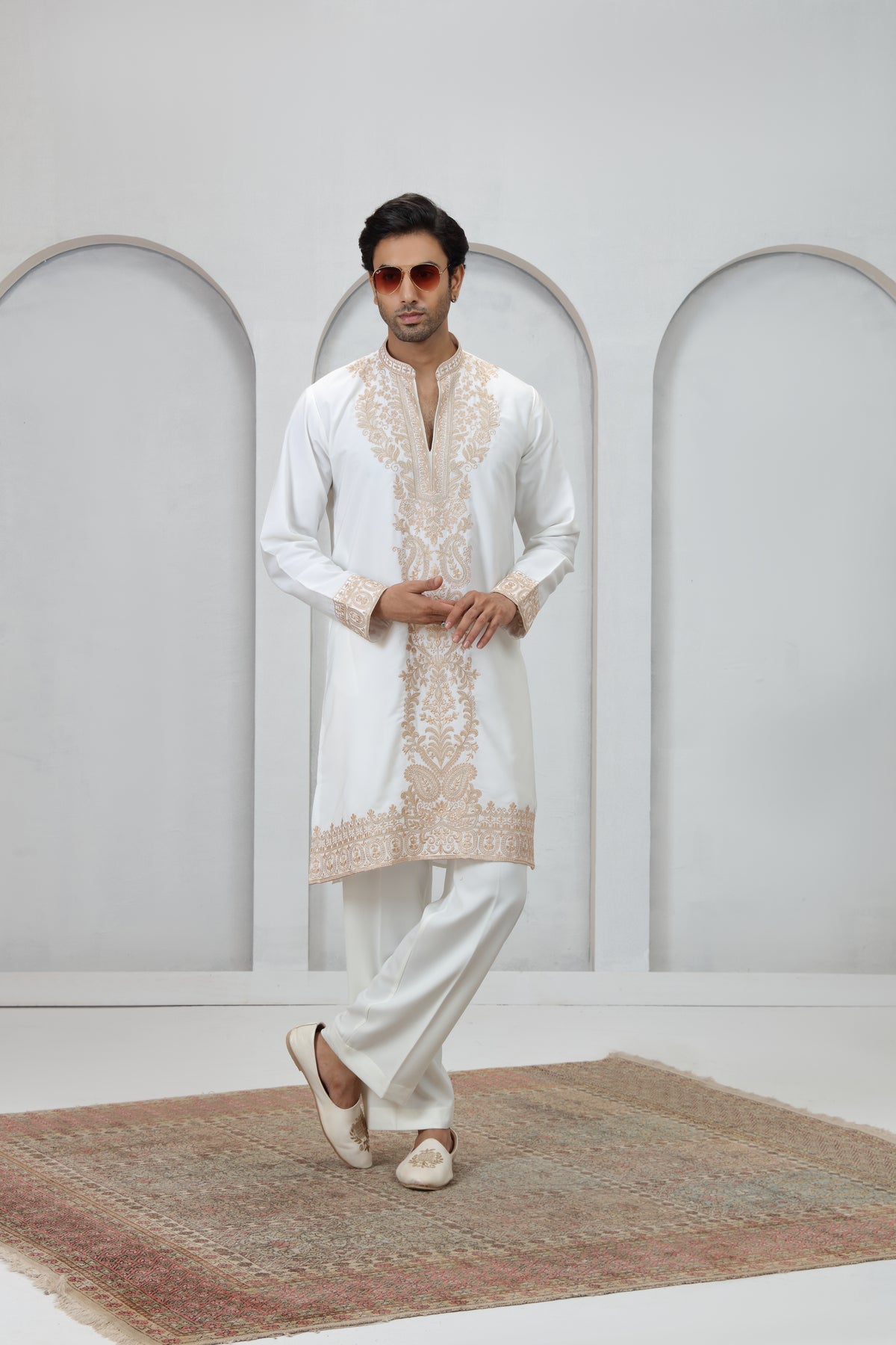 White Wedding Kurta Pajama with Floral Threadwork