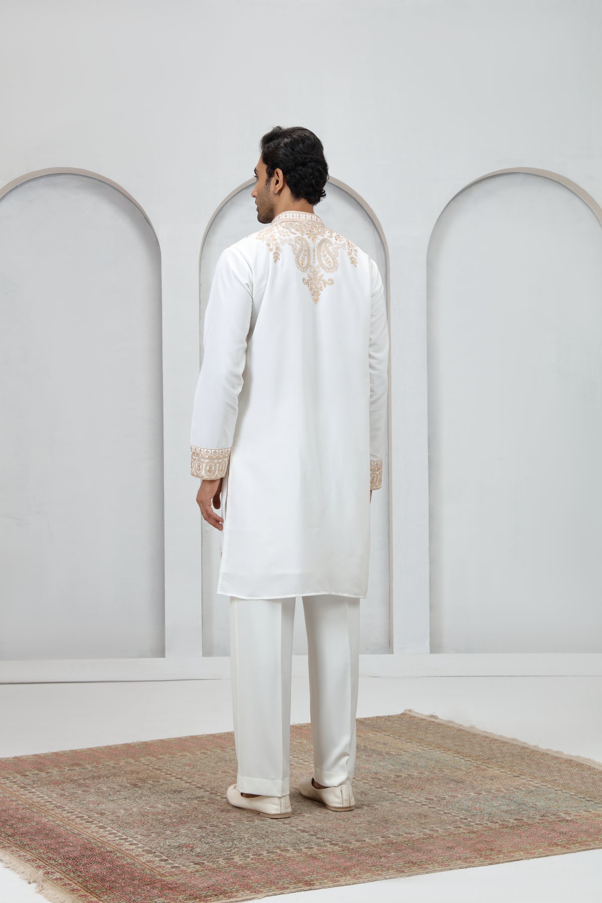 White Wedding Kurta Pajama with Floral Threadwork