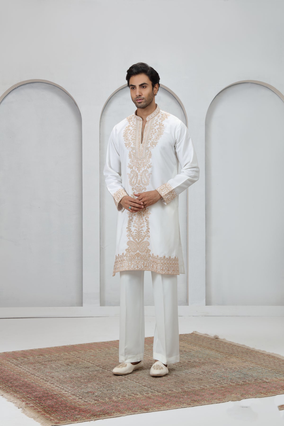 White Wedding Kurta Pajama with Floral Threadwork