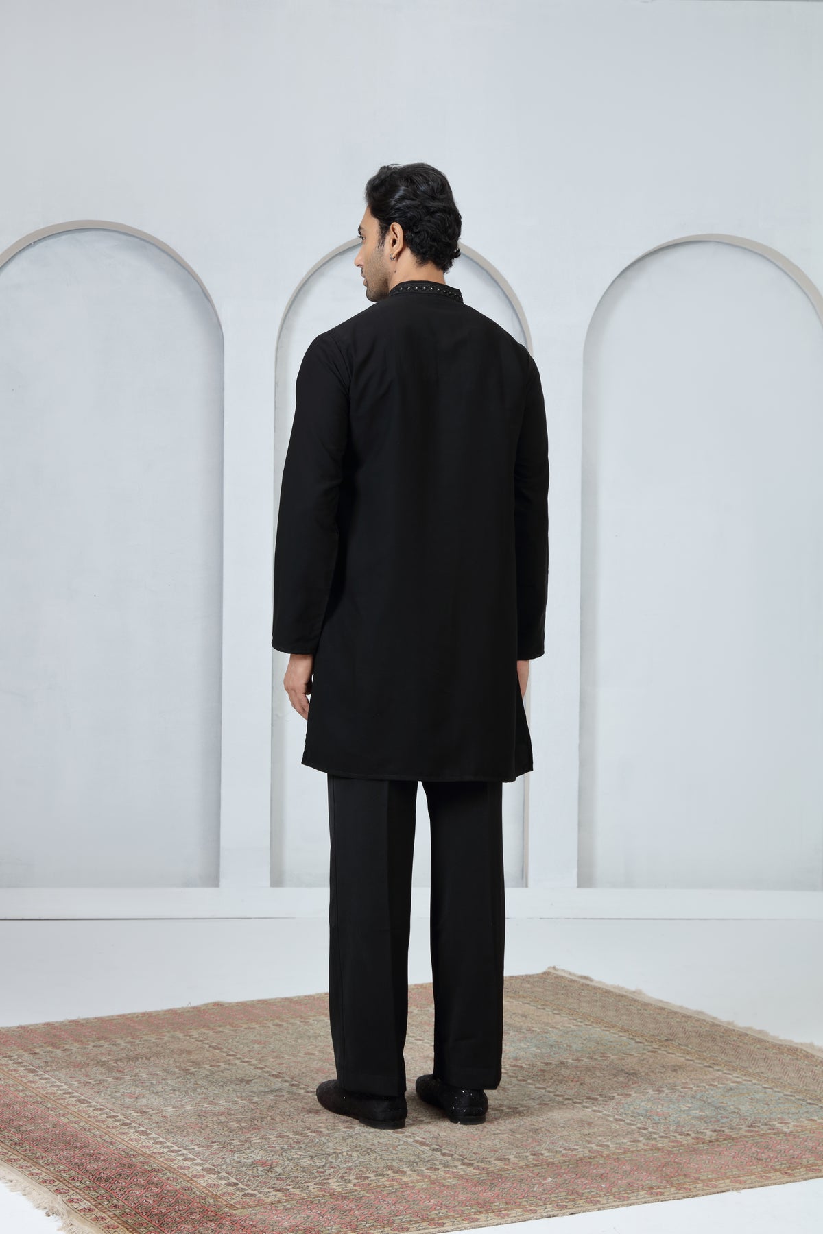 Black Sequin Pattern Kurta Pajama Set