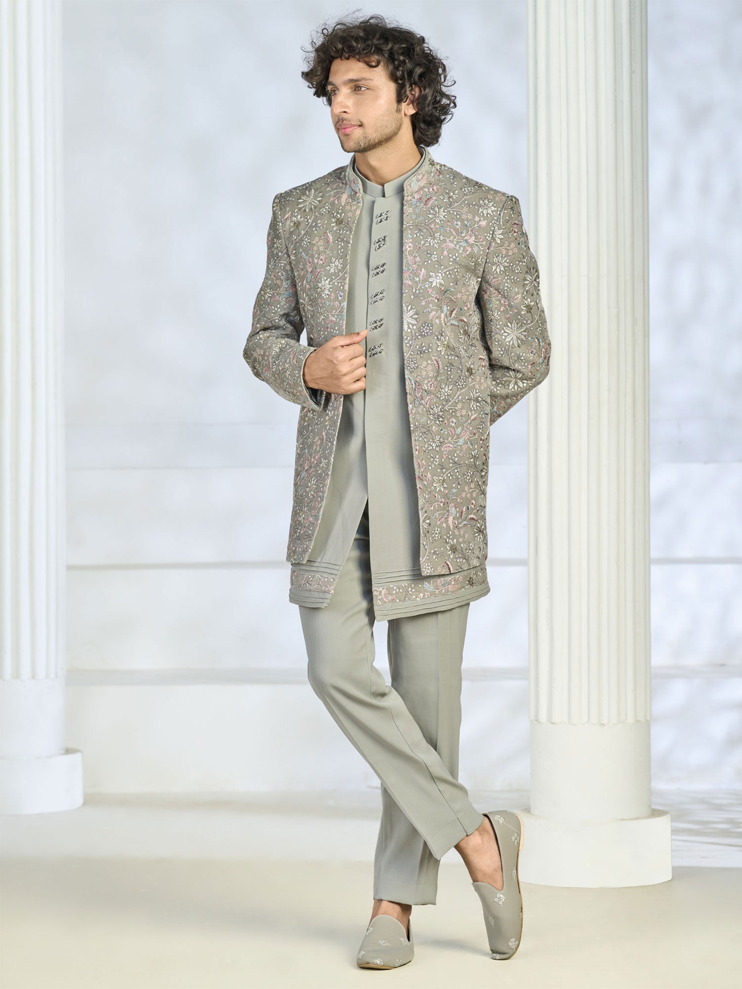 Grey Men's Indowestern With Jacket In Silk