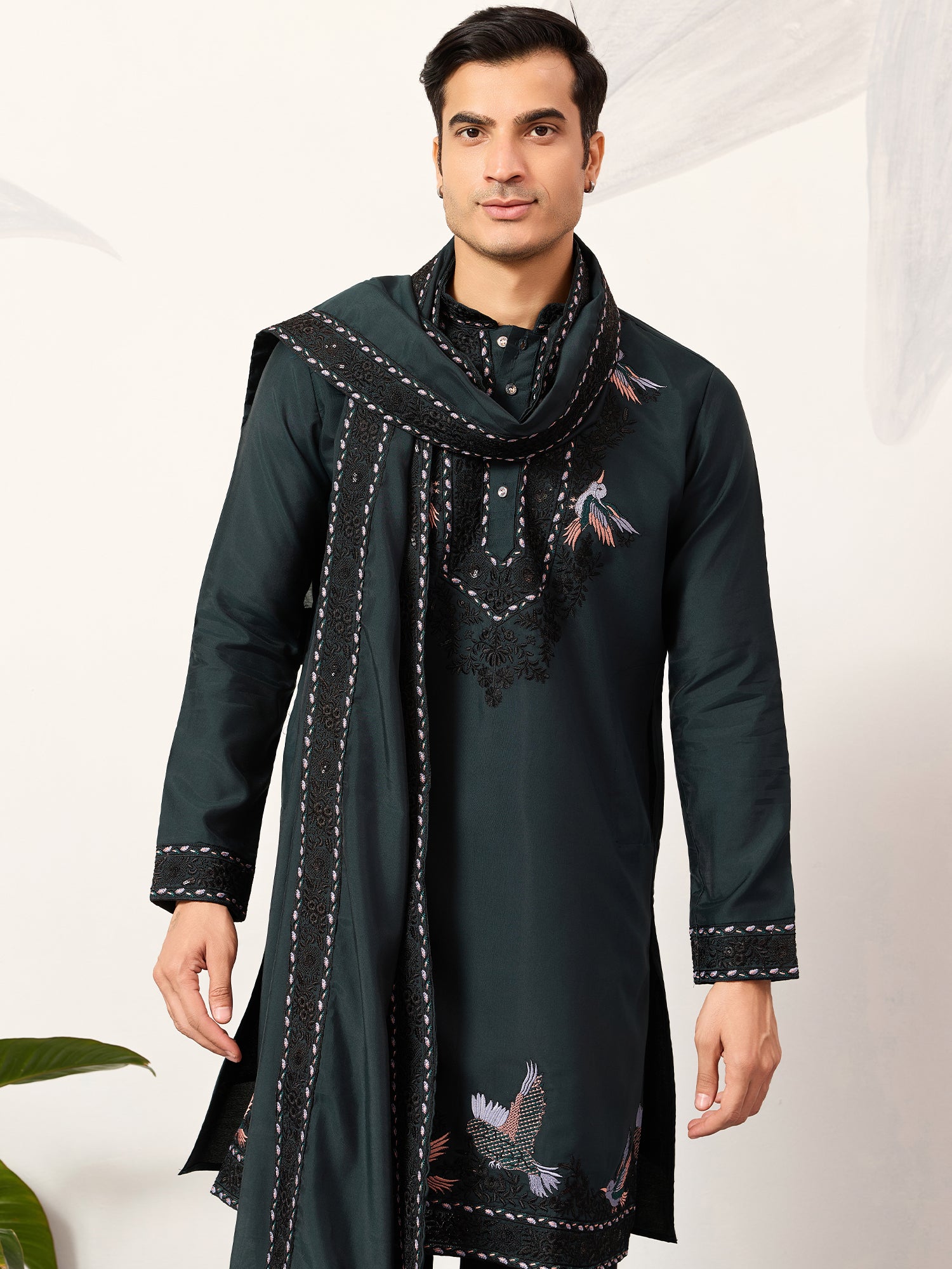 Green Men's Wear Festive Kurta Pyjama