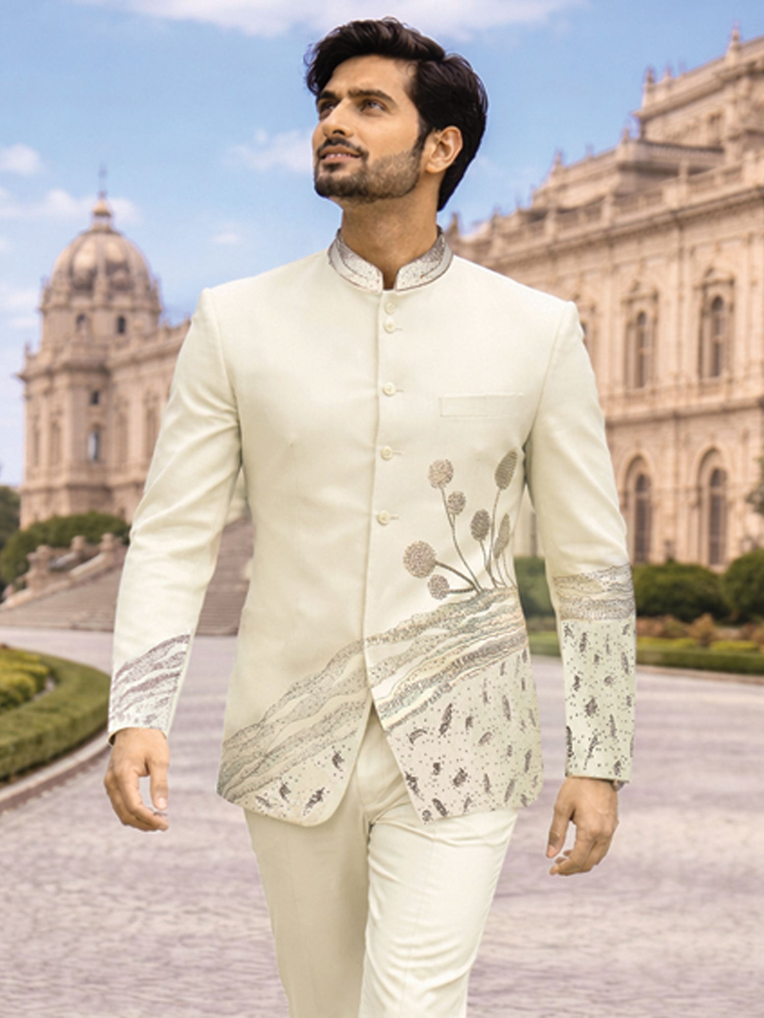 Cream Men's Bandhgala Set With Floral Work