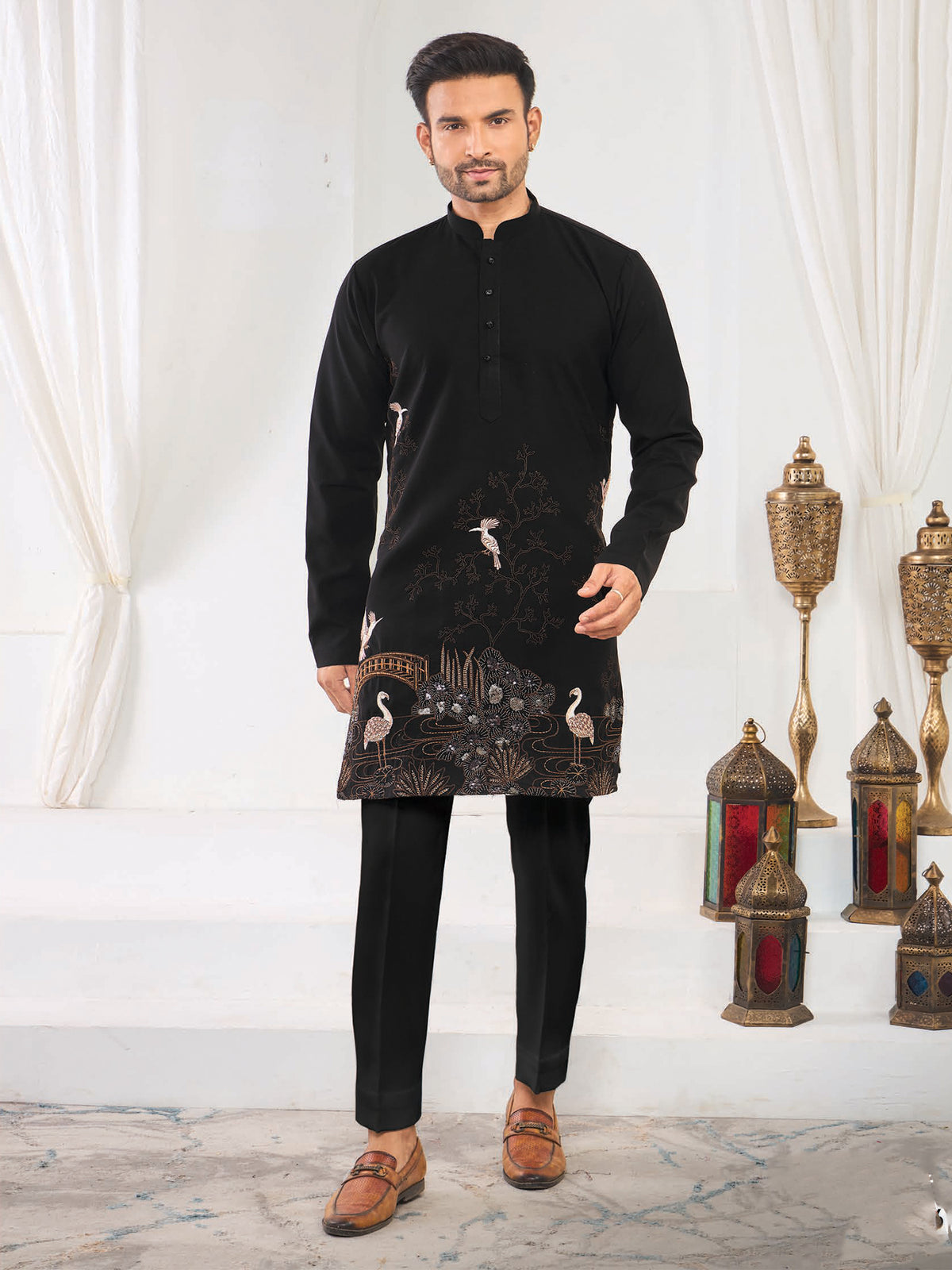 Black Traditional Embroidered Kurta Pjama
