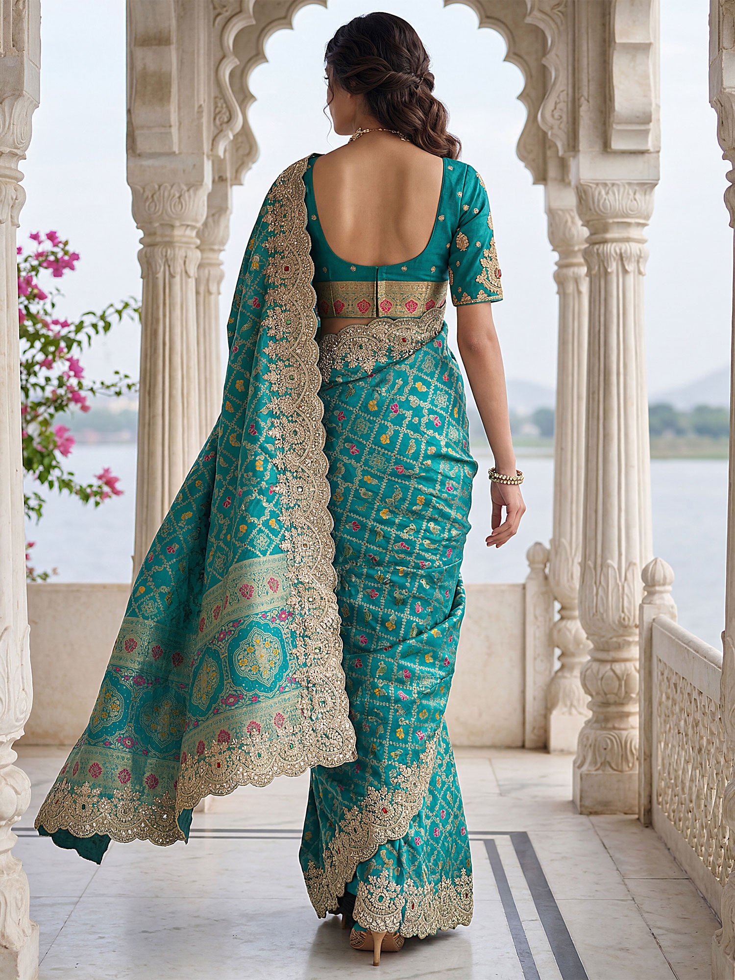 Green Wedding Banarasi Silk Saree With Blouse