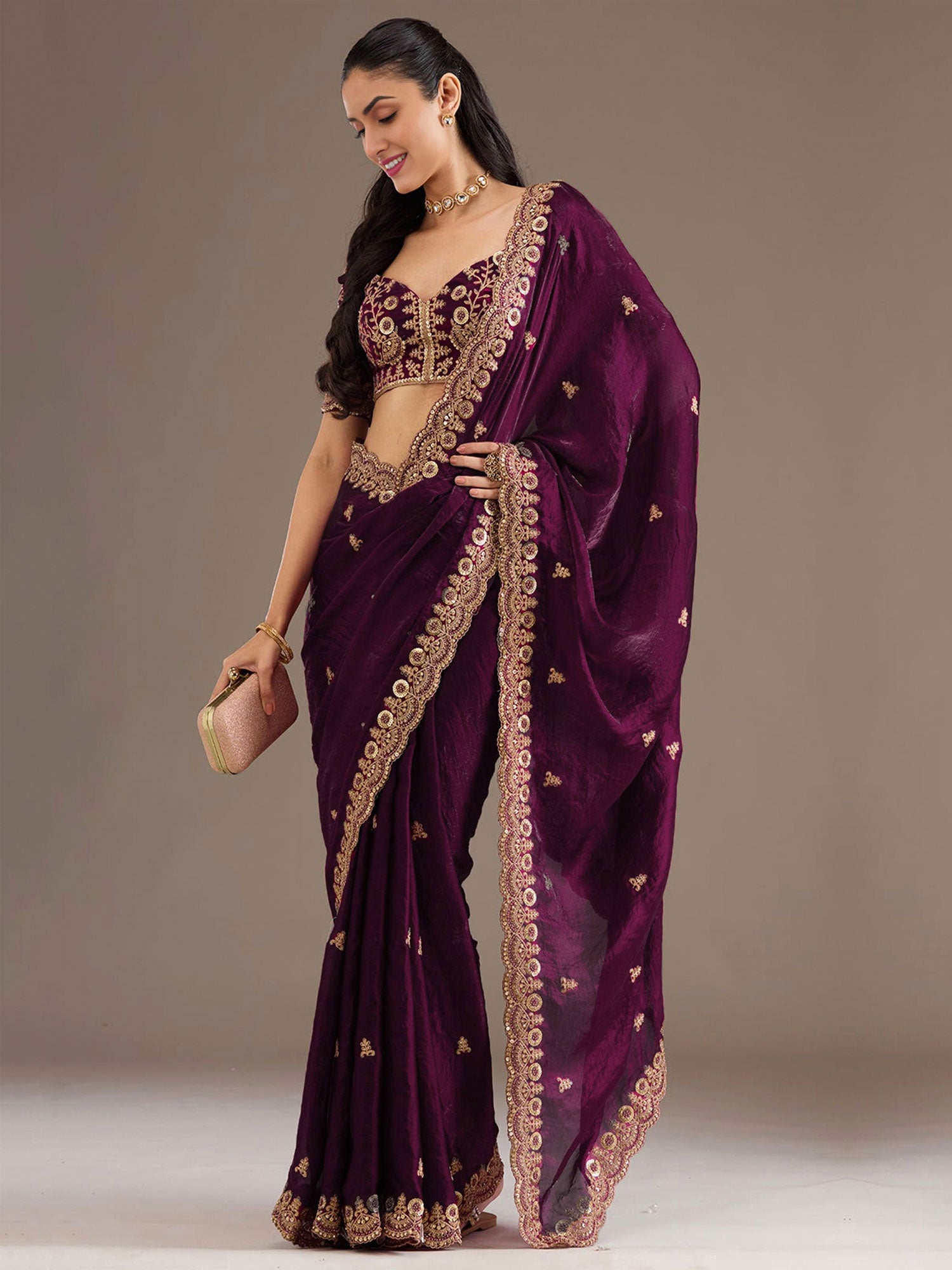 Wine Party Saree With Zari Work Borders