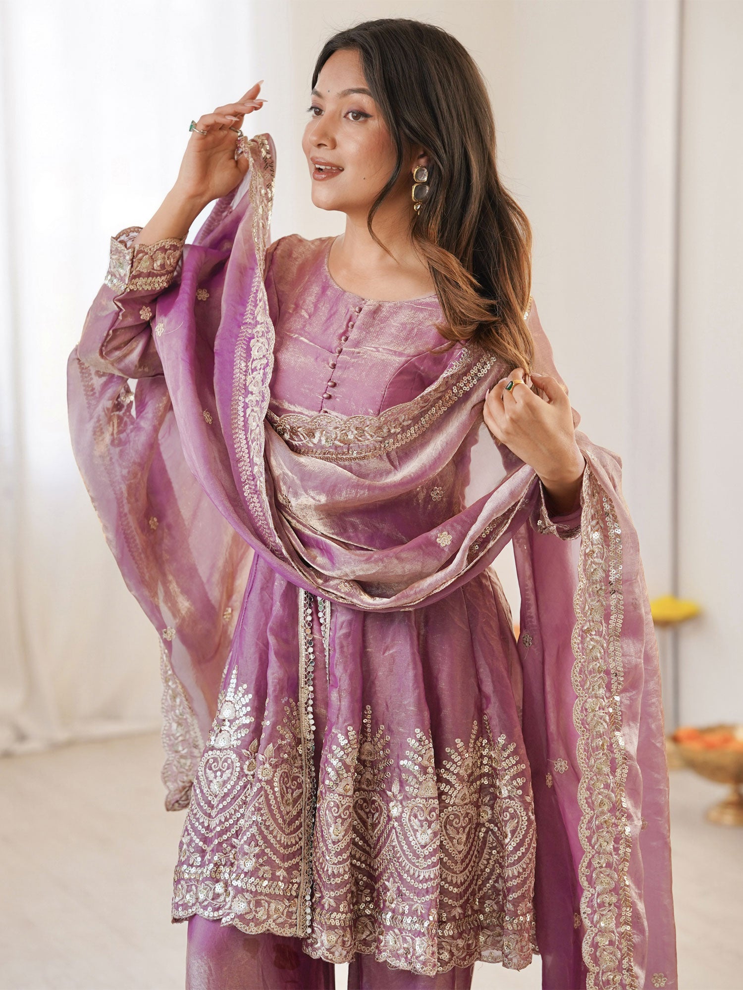 Lilac Full Sleeved Zari Work Salwar Suit