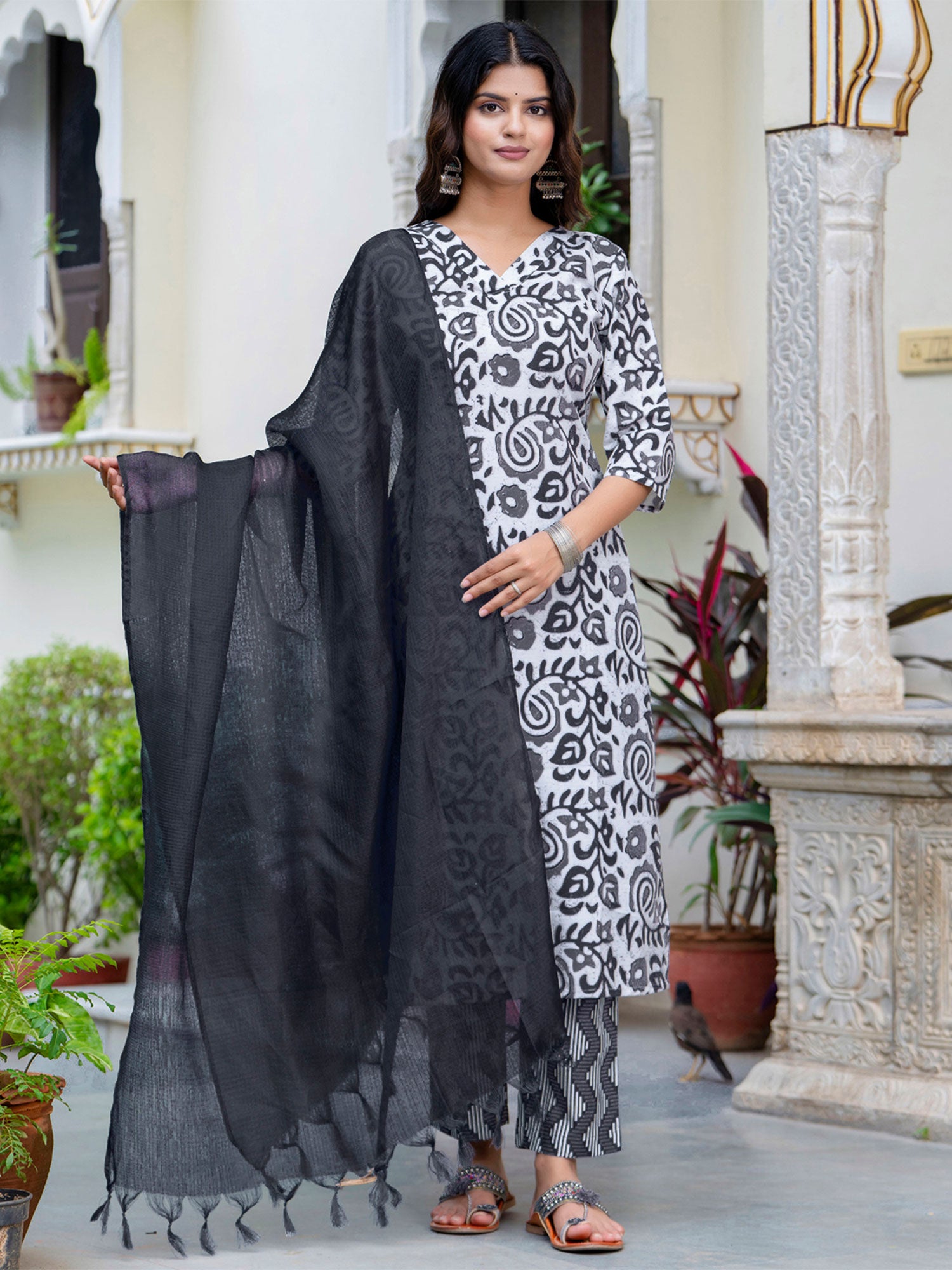 Black Casual Salwar Suit In Floral Print