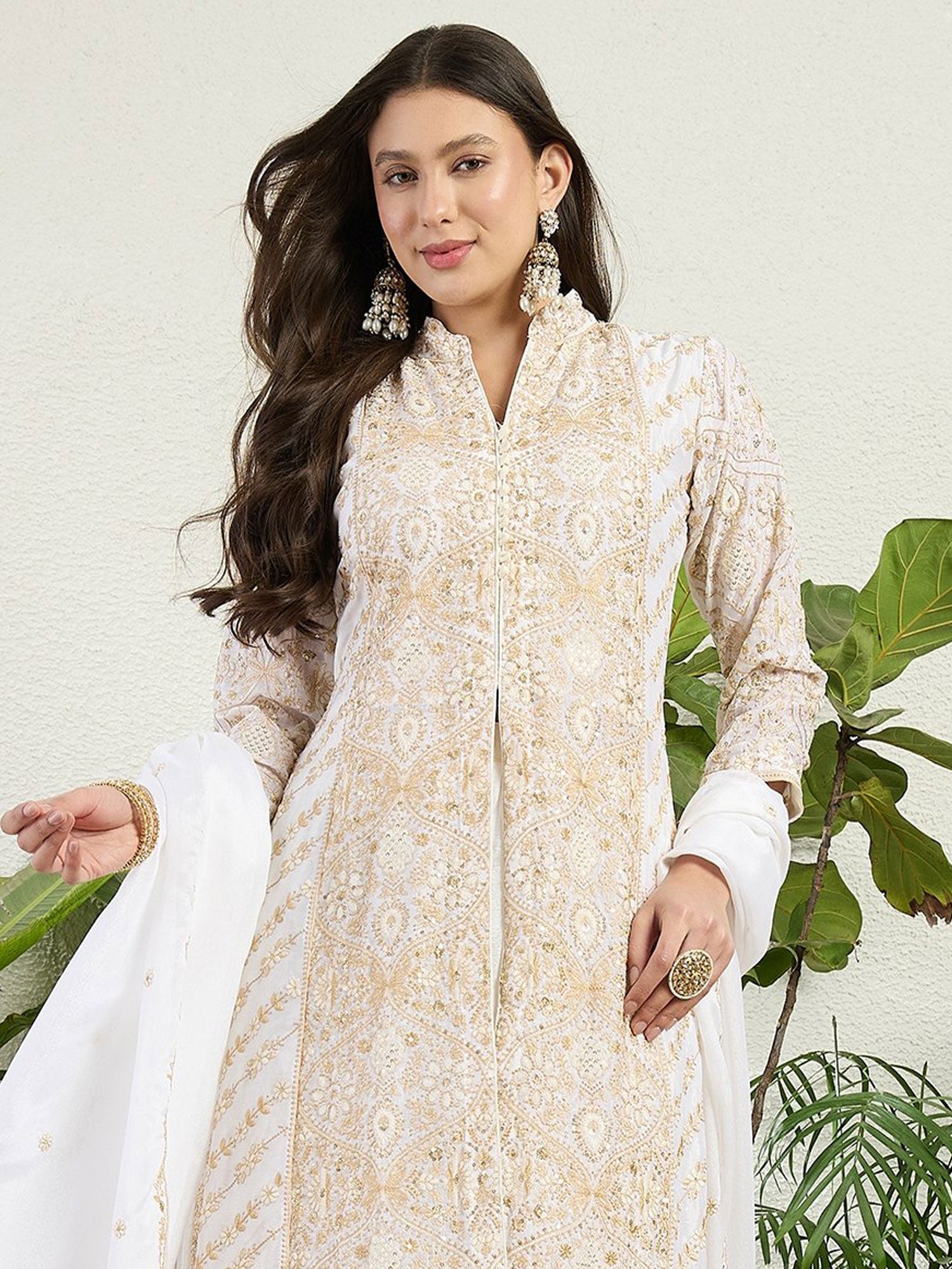 White Embroidered Pakistani Style Salwar Suit