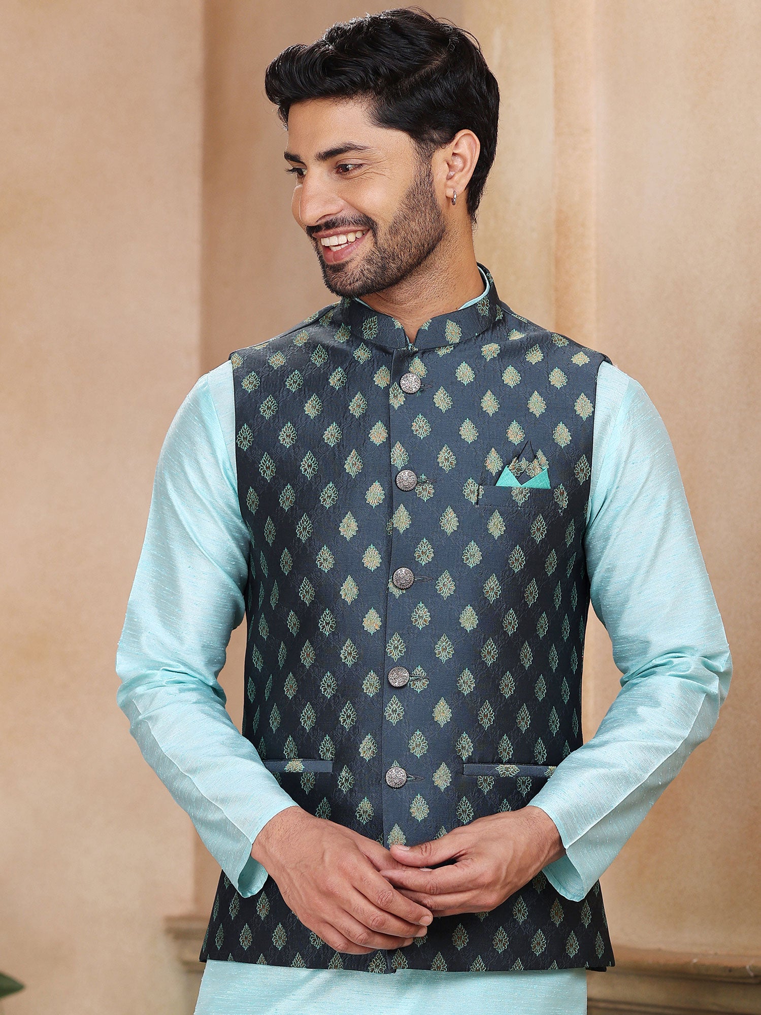 Blue Festive Kurta Pyjama Set In Silk
