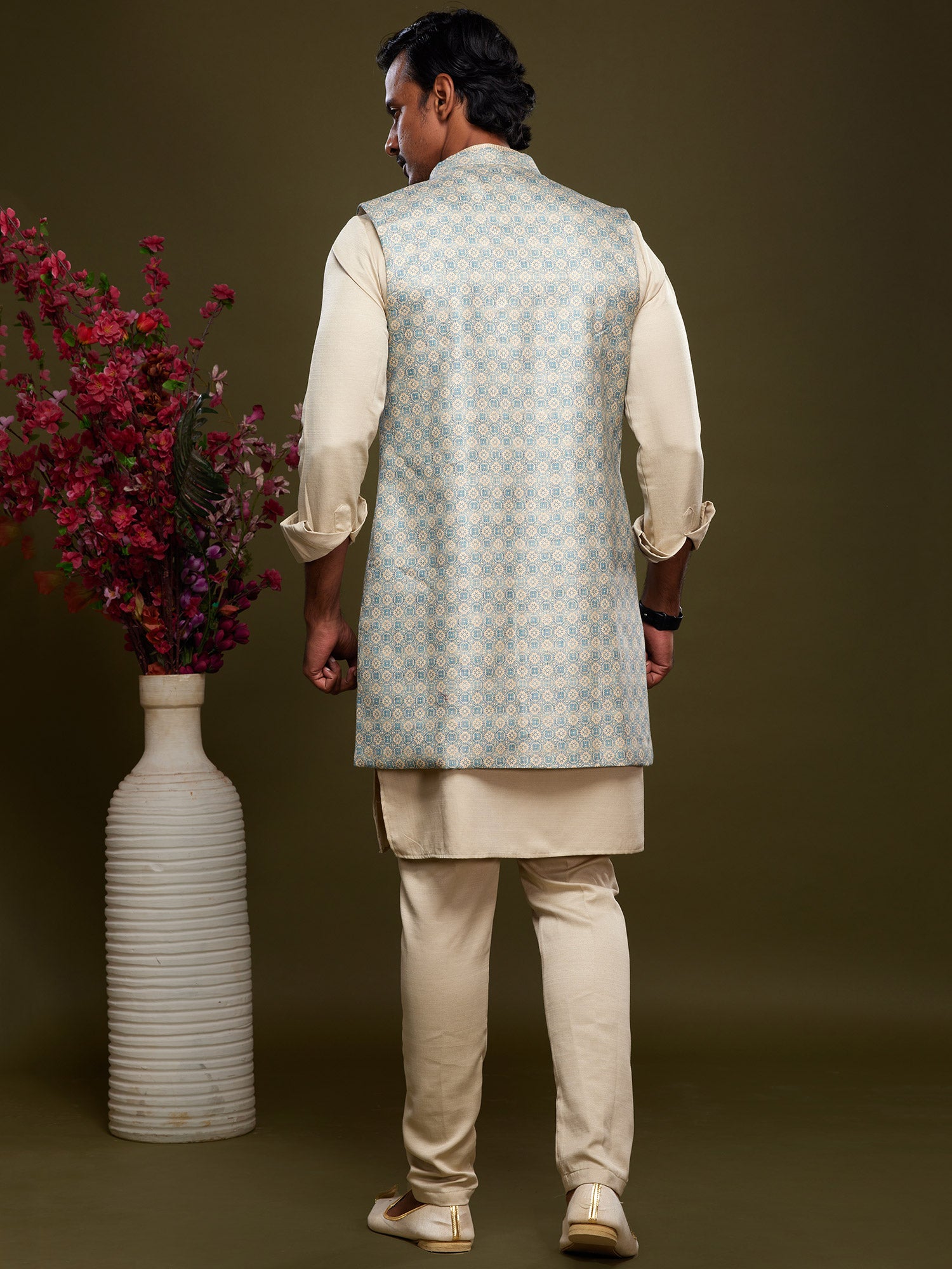 Off White Art Silk Kurta Pajama With Jacket