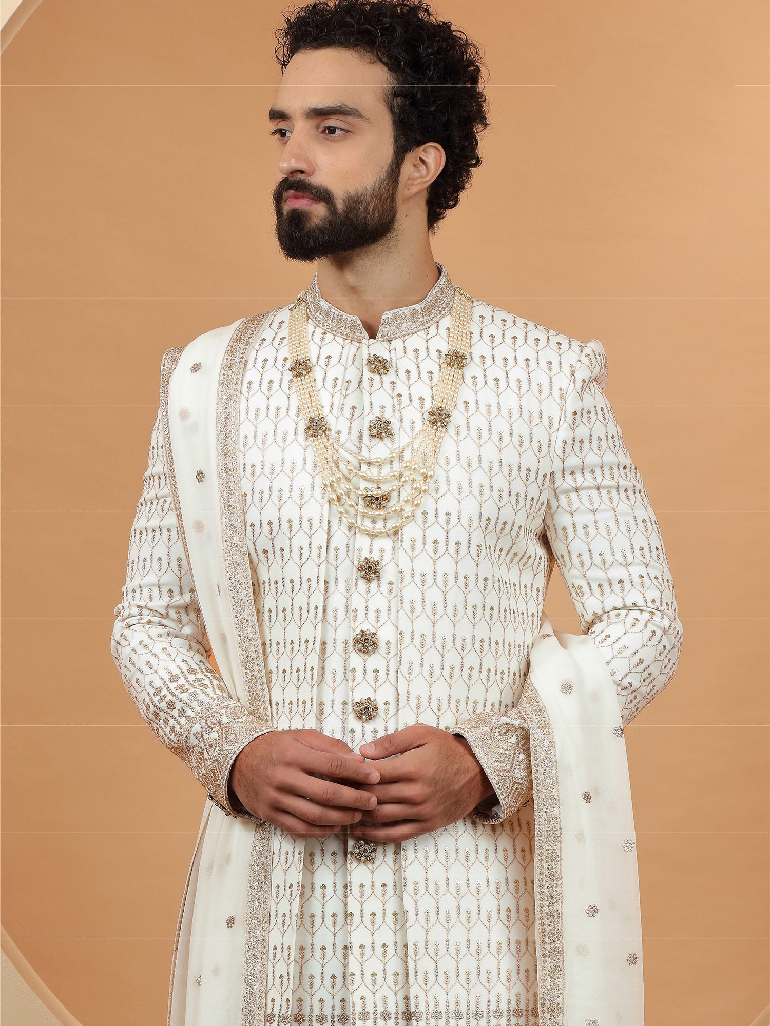 White Wedding Wear Silk Fabric Grooms Sherwani