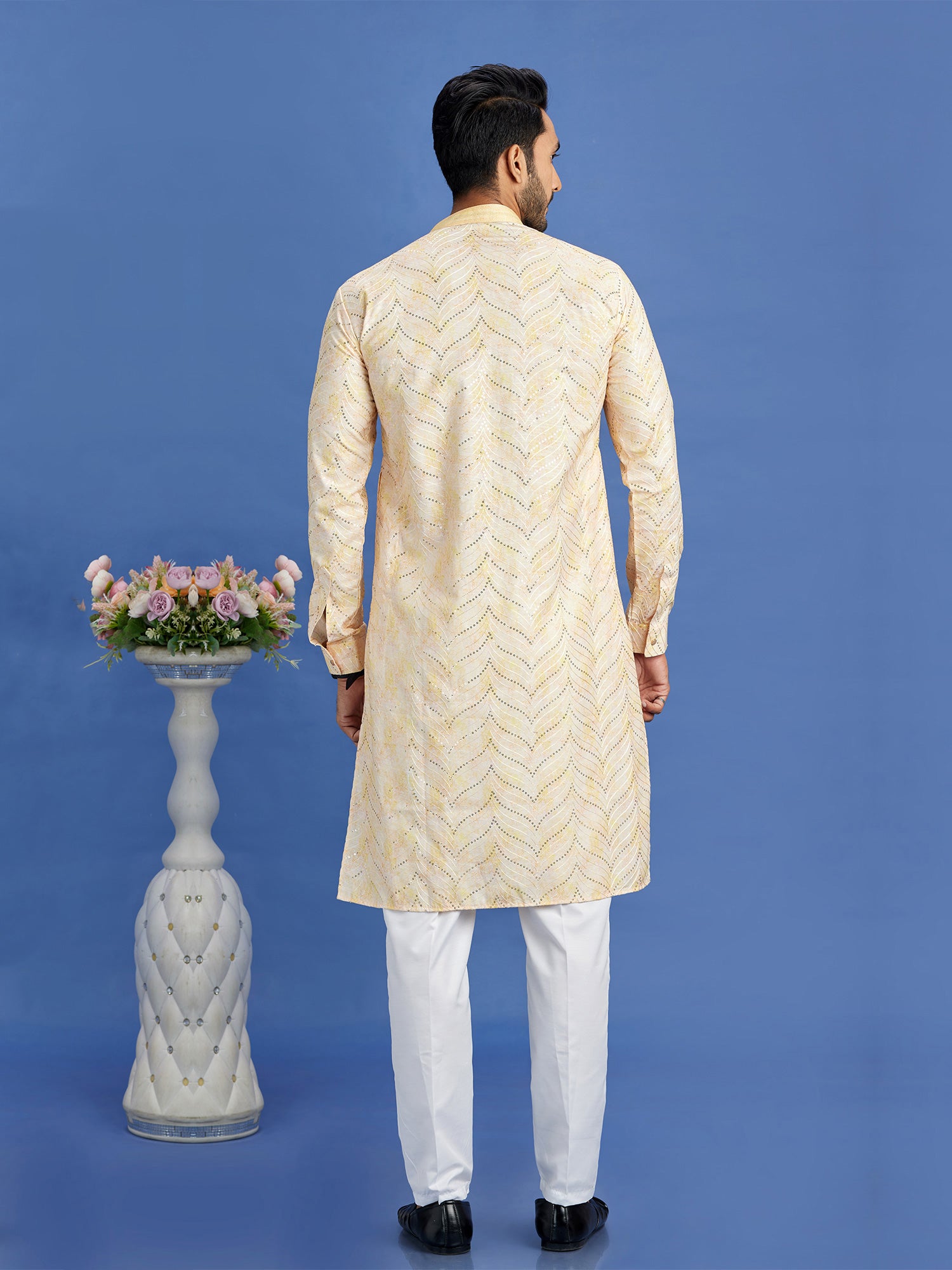 Cream Festive Cotton Kurta Pyjama Set In Sequin Work