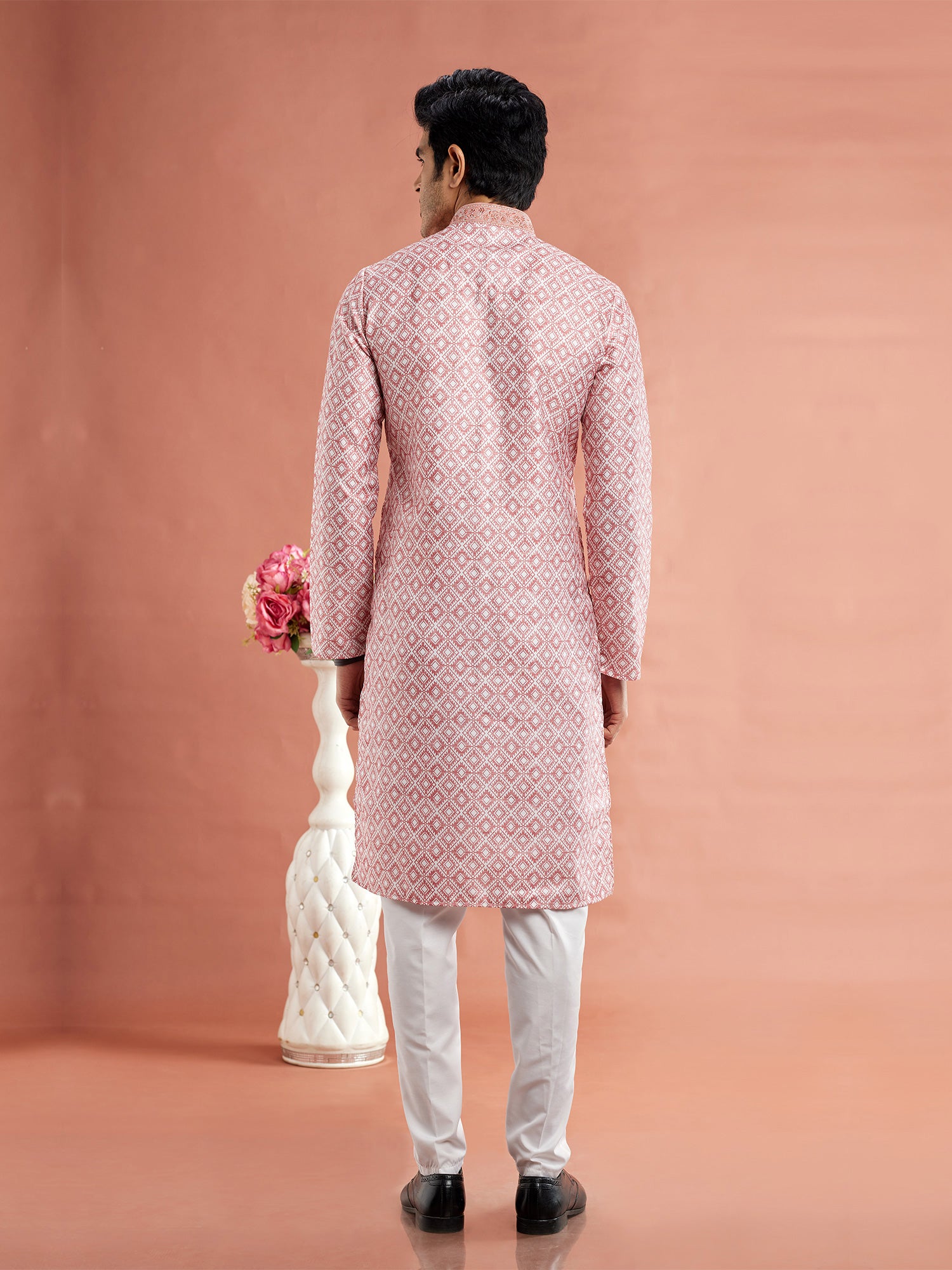 Light Pink Cotton Mens Kurta Pyjama In Print