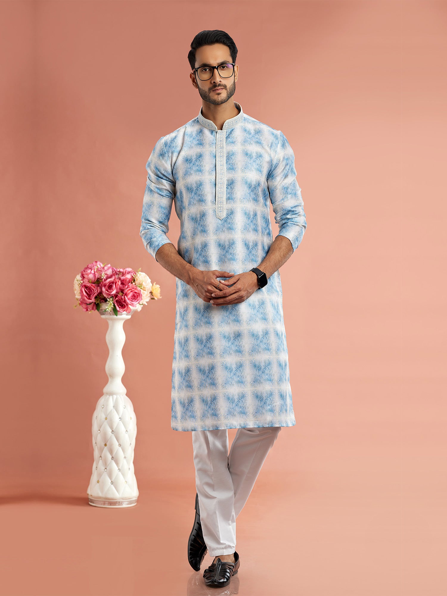White Festive Kurta Pyjama Readymade Kurta Pyjama