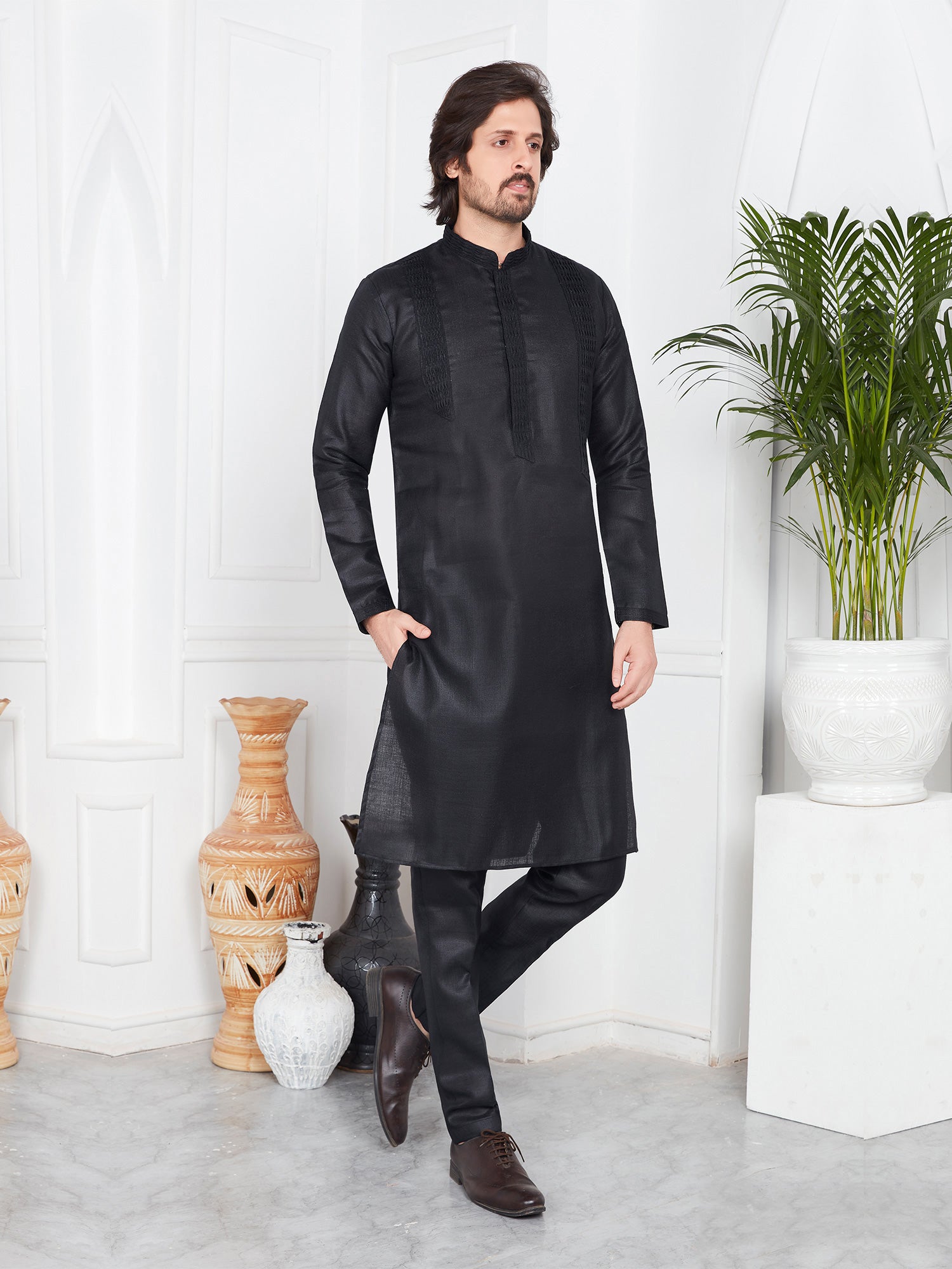 Black Festive Wear Mens Kurta Pyjama In Cotton