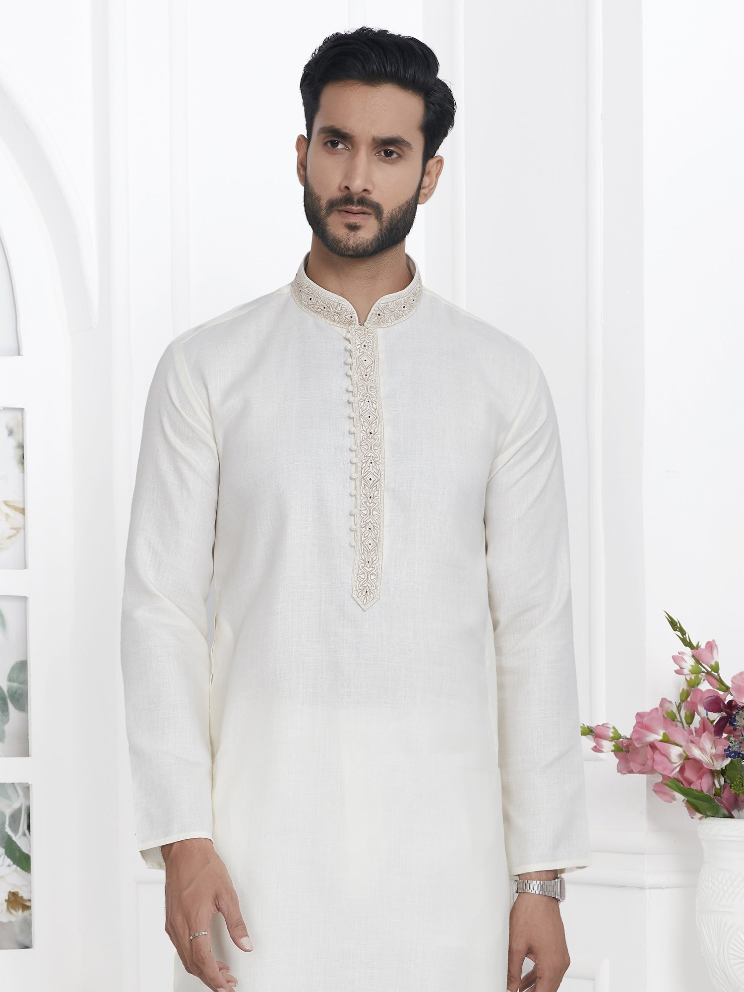 White Casual Kurta Pyjama In Cotton For Mens