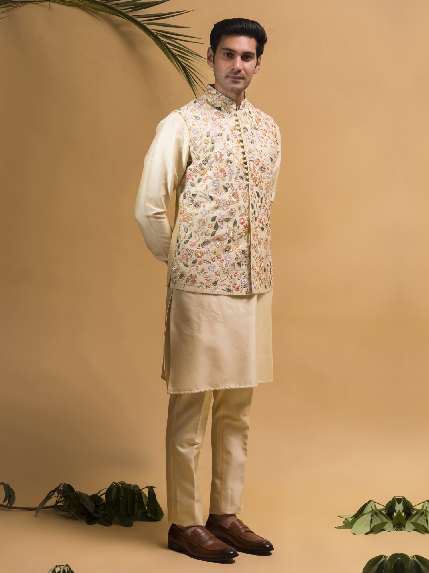 Pastel Cream Kurta Pyjama With Embroidered Jacket