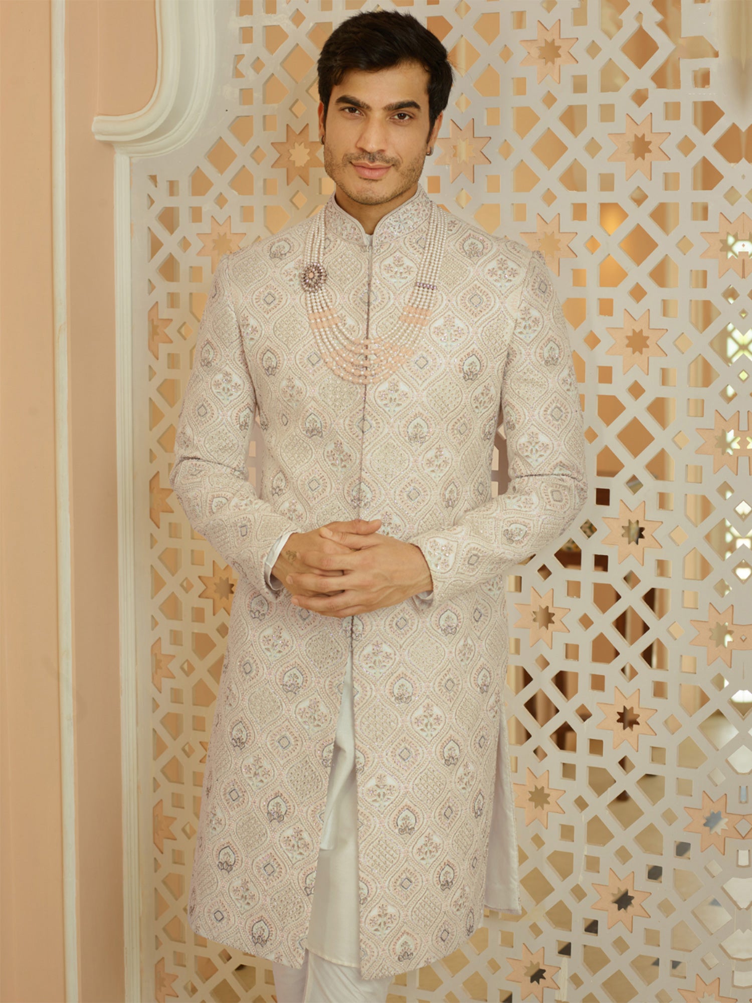 Off White Mens Wedding Wear Sherwani Set In Heavy Embroidery