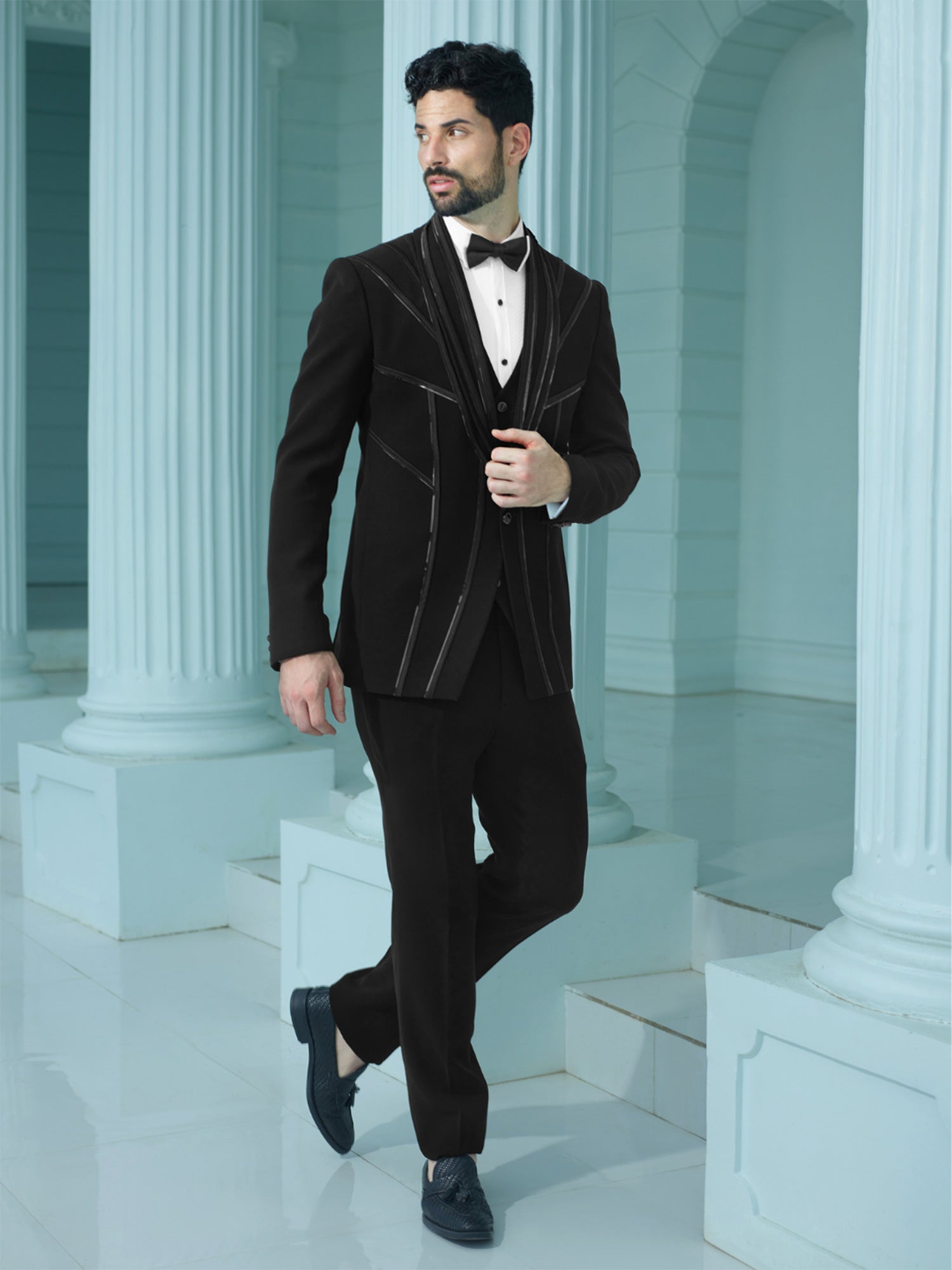 Black Mens Metallic Stip Enhanced Three Piece Tuxedo Suit