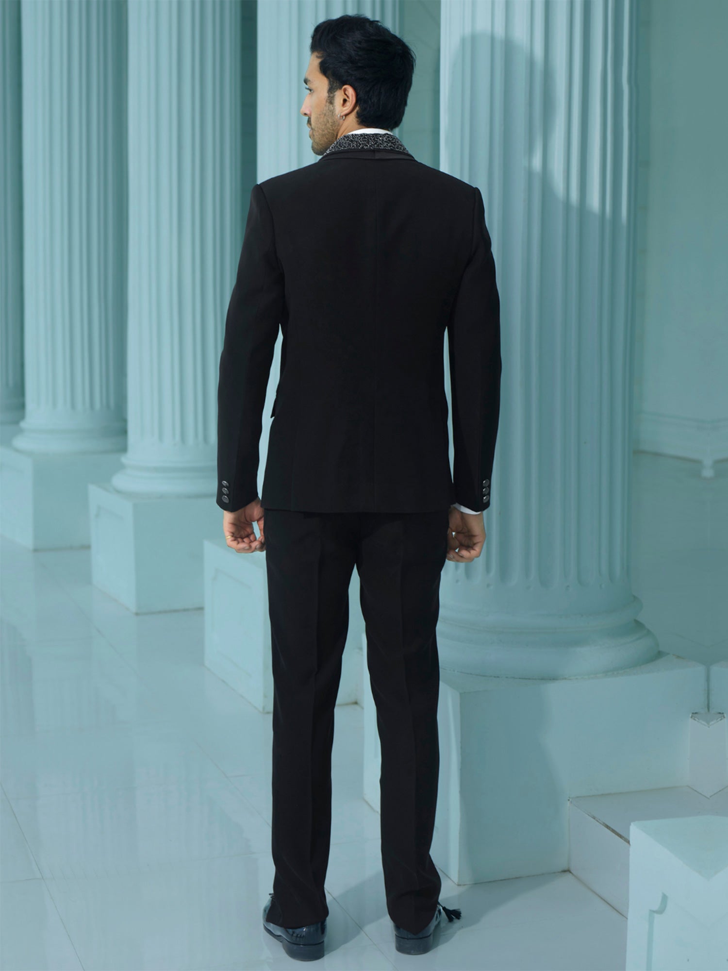 Black Party Wear Mens Stylish Three Piece Tuxedo Suit