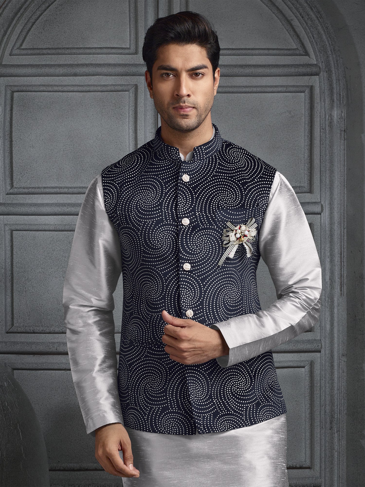 Metallic Grey Mens Kurta Pyjama Set In Silk