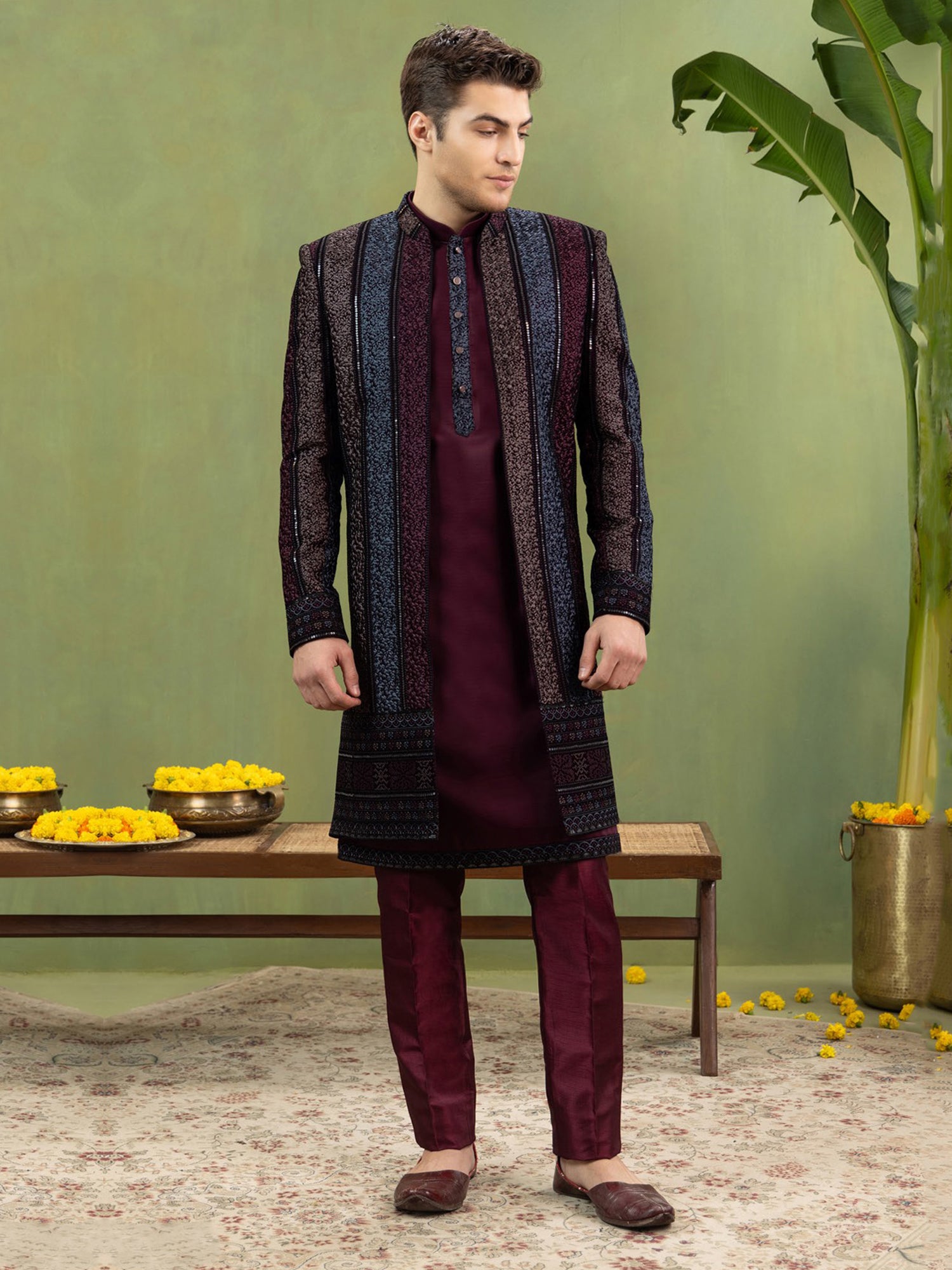 Maroon Men's Indowestern Set With Open Jacket
