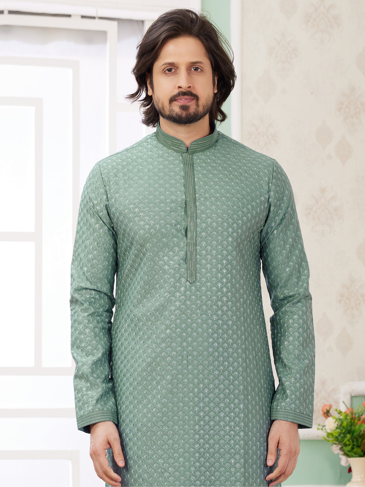 Green Silk Kurta Set In Thread Embroidery