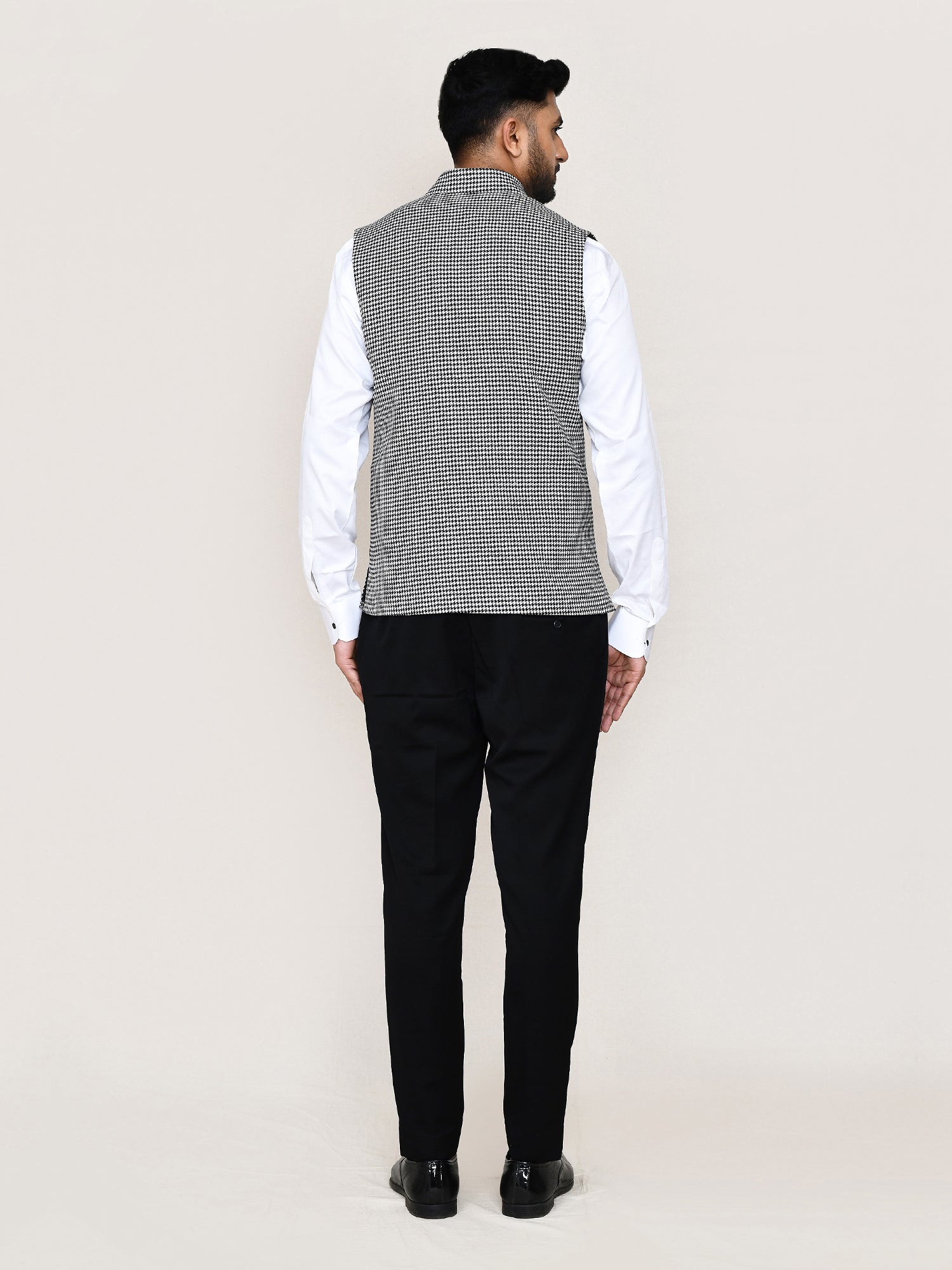 Black Checks Printed Waistcoat In Cotton Satin