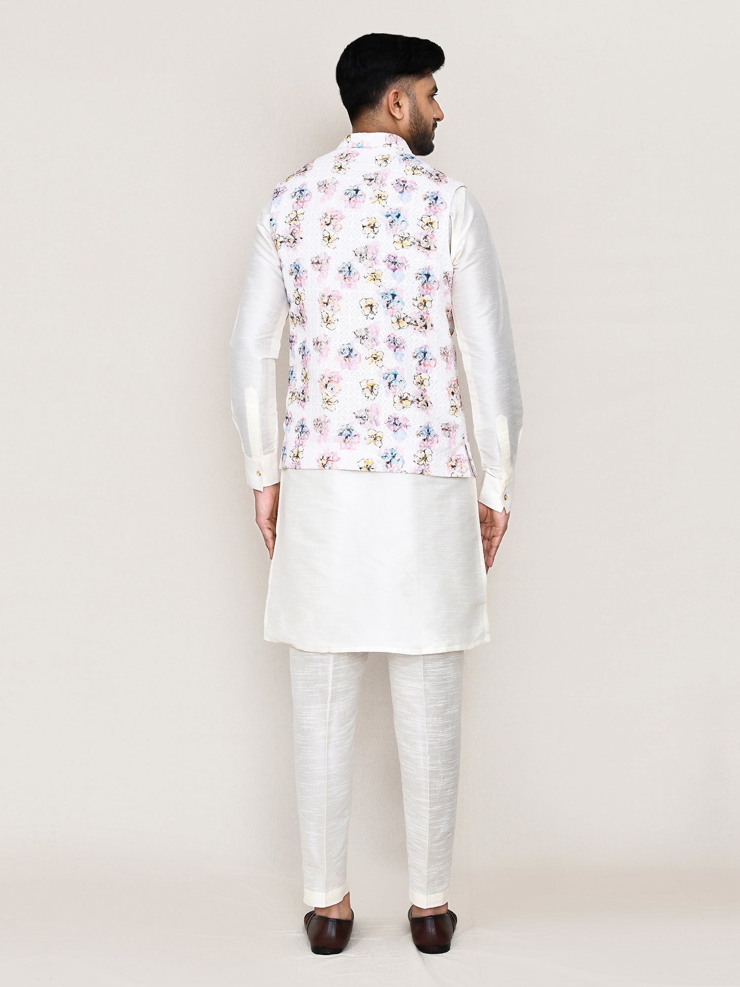 White Festive Wear Waistcoat In Cotton For Men