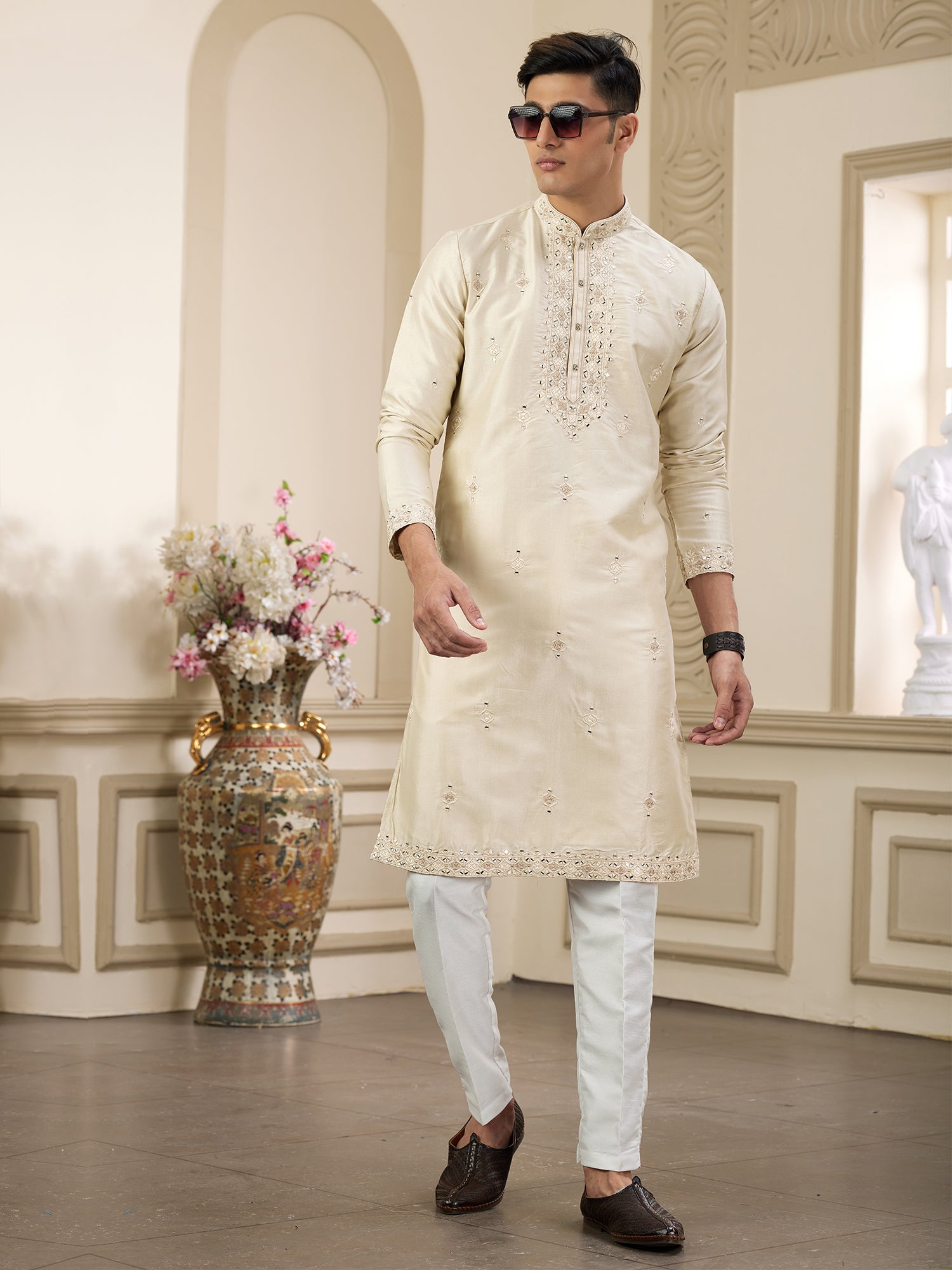 Ivory Cream Men's Readymade Kurta Set In Silk