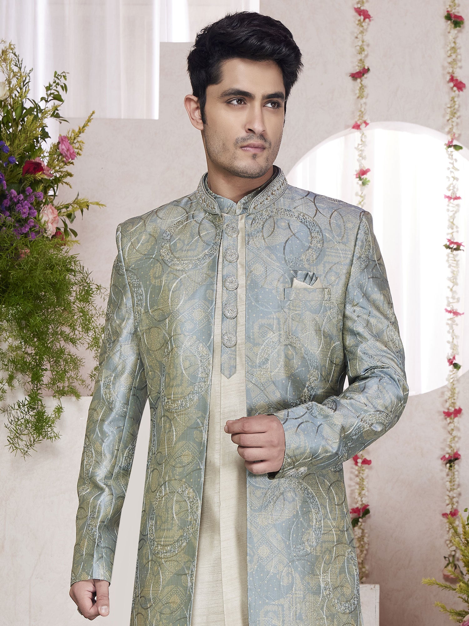 Cream Men's Indowestern With Jacket Style In Silk