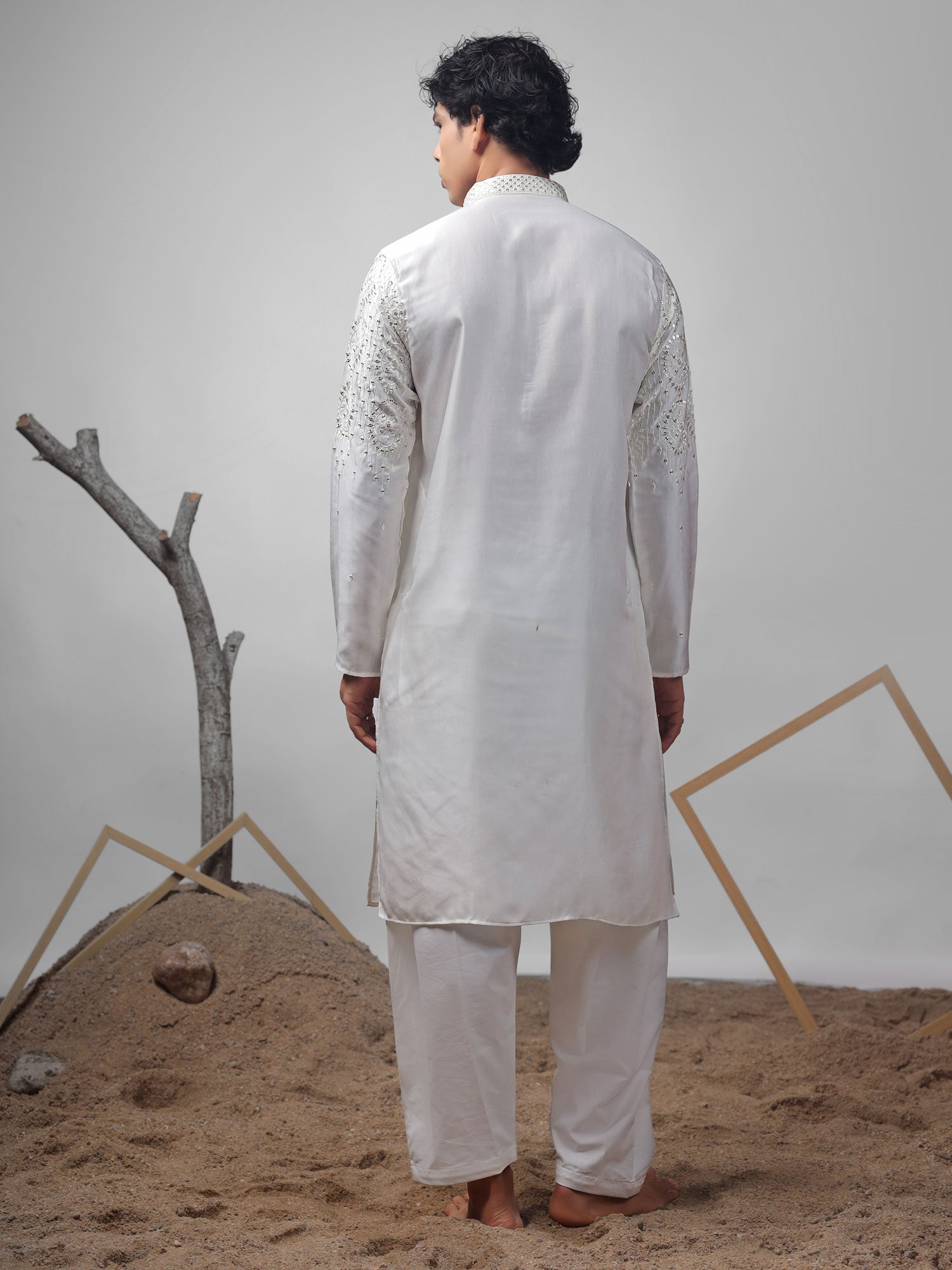 Off White Readymade Kurta Set In Sequins Work