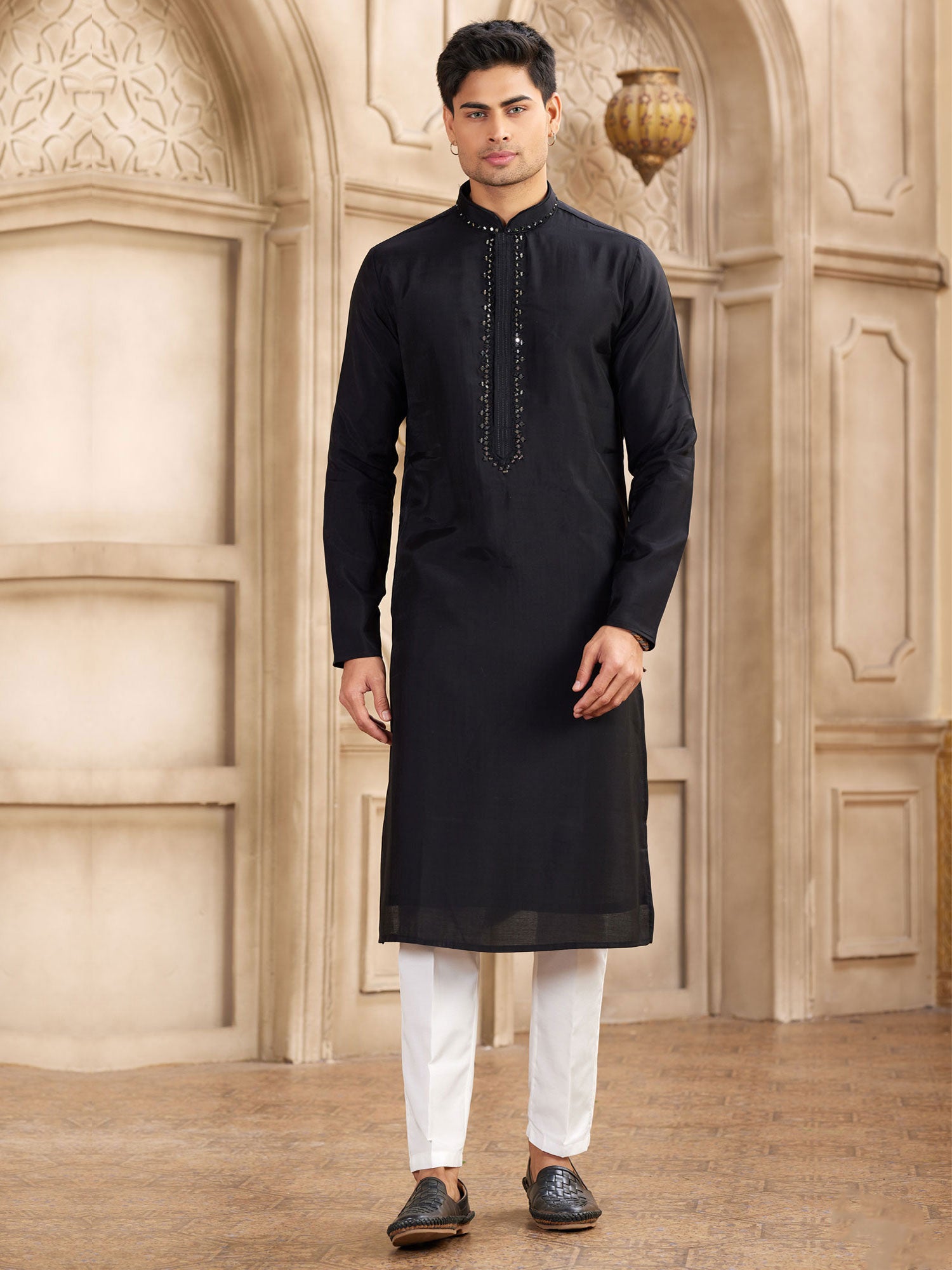 Black Party Readymade Kurta Set For Mens