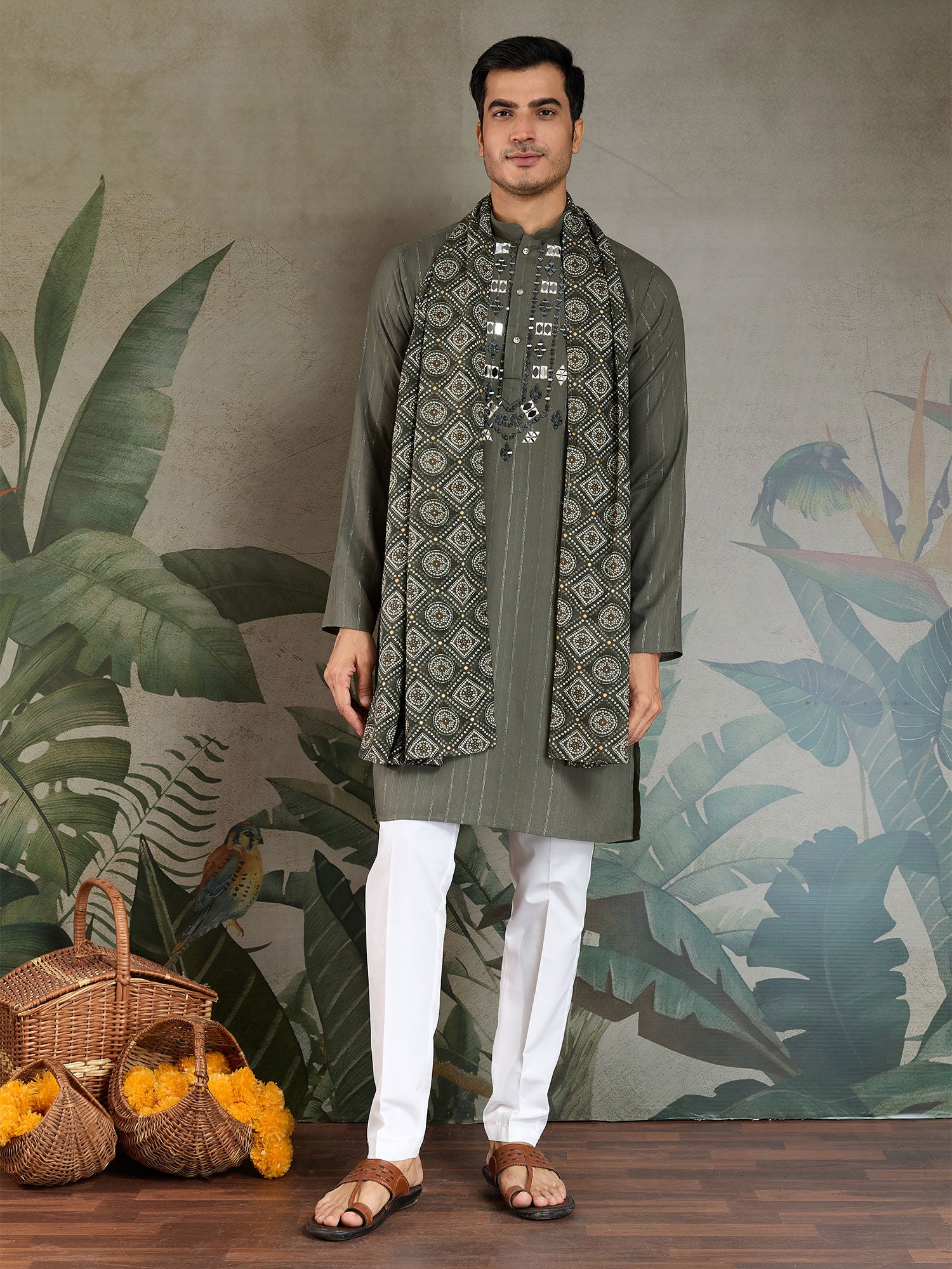 Green Readymade Navratri Kurta Pyjama Set For Mens
