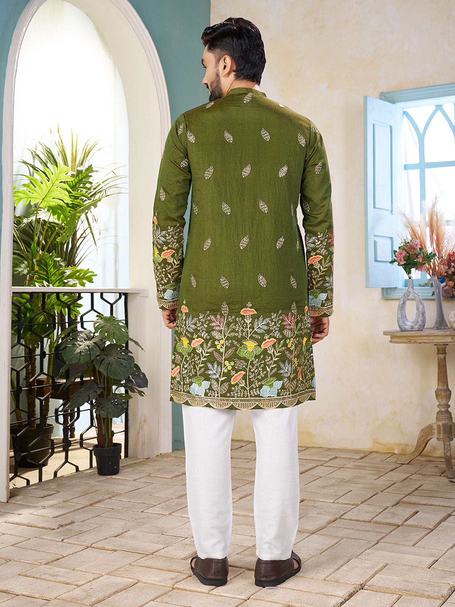 Green Menswear Festive Kurta Pyjama In Silk