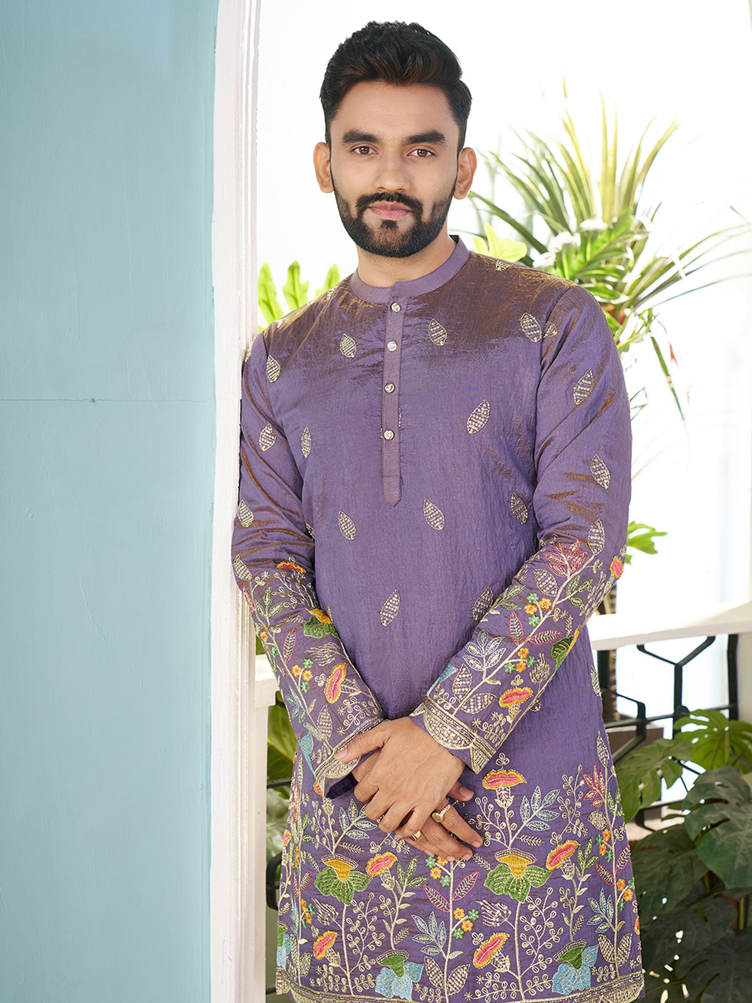 Purple Embroidered Men's Kurta Pyjama In Silk