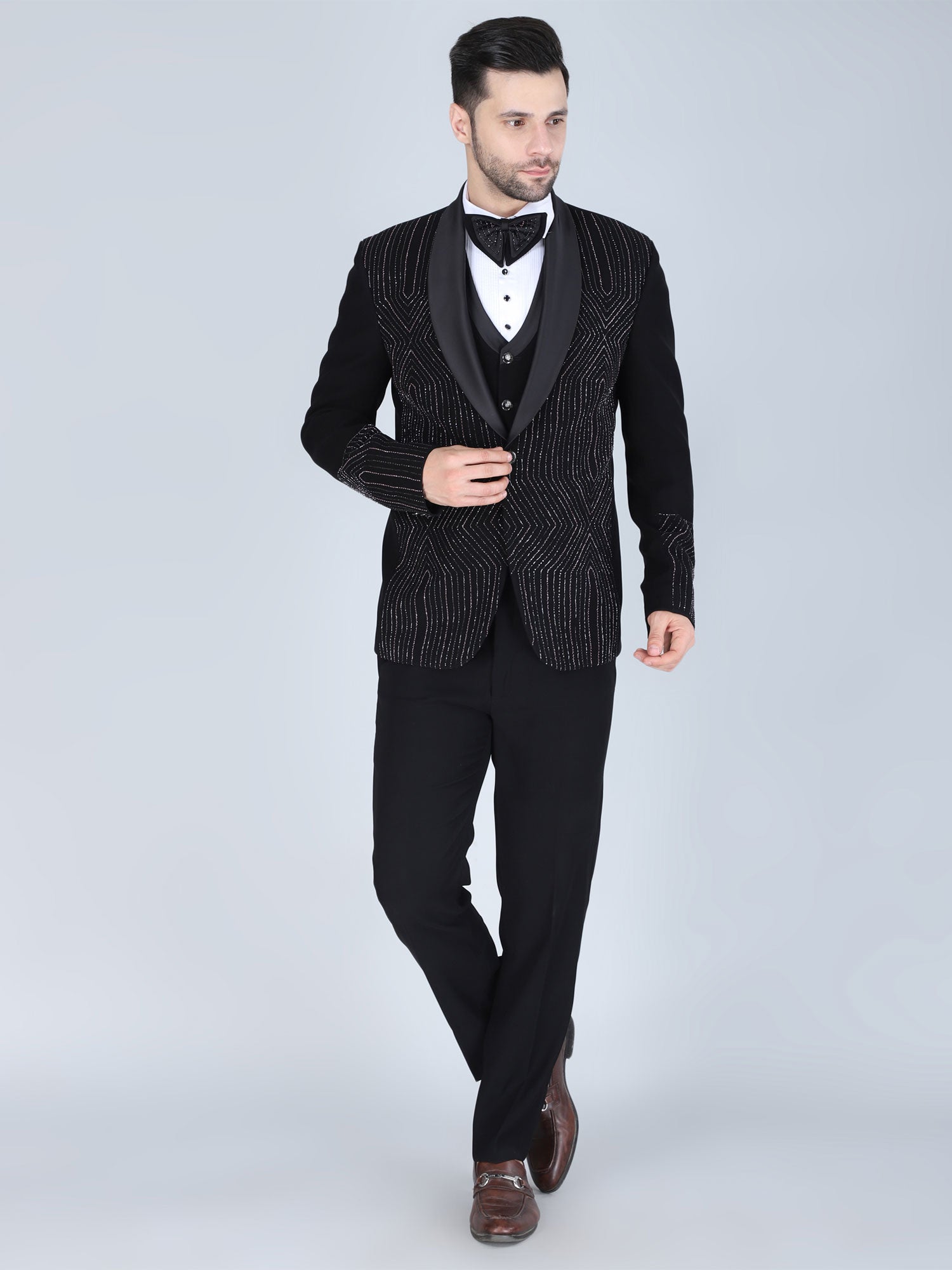 Black Embroidered Wedding Tuxedo Suit For Mens