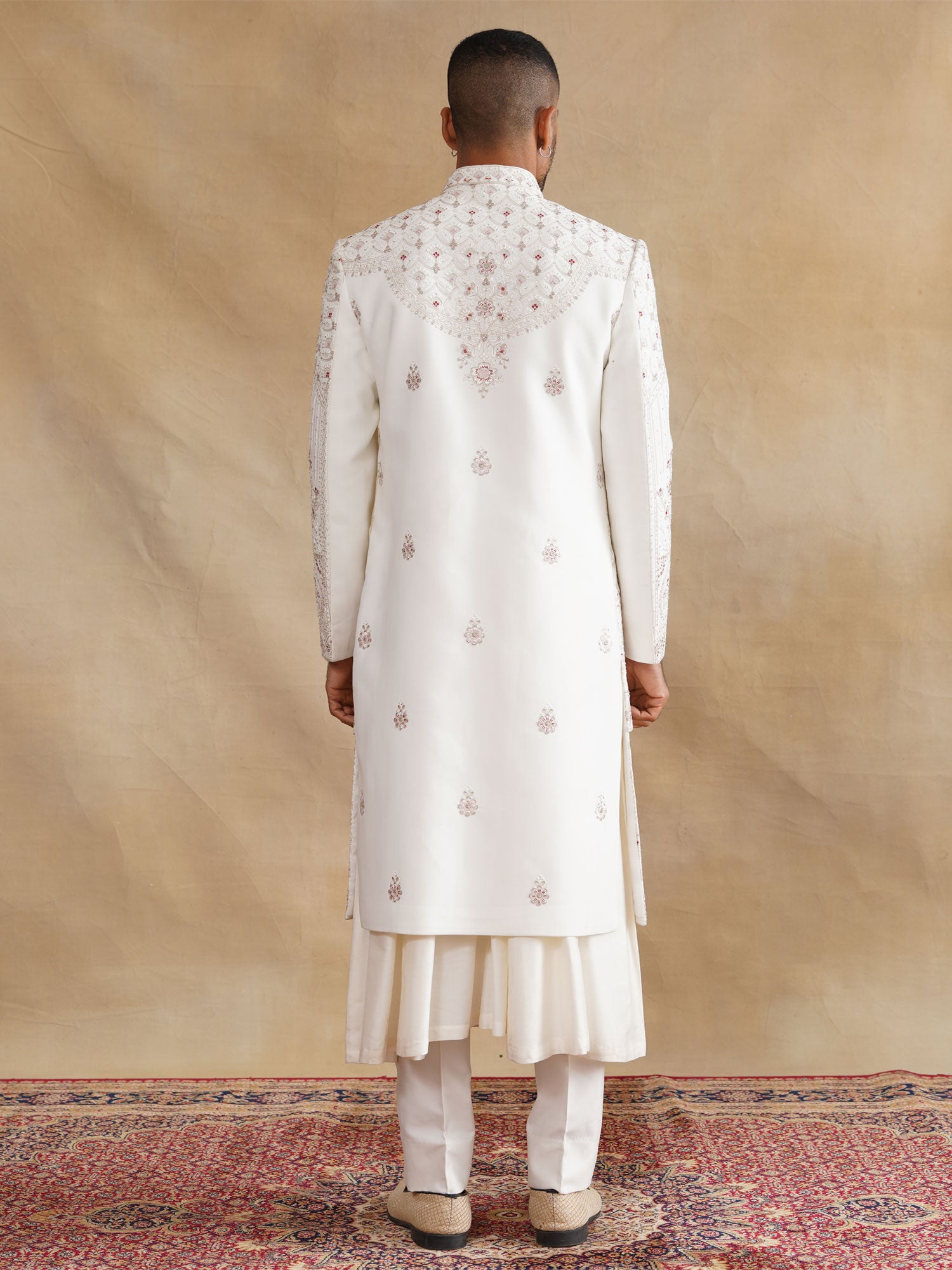 Off White Layered Sherwani With Embroidered Stole
