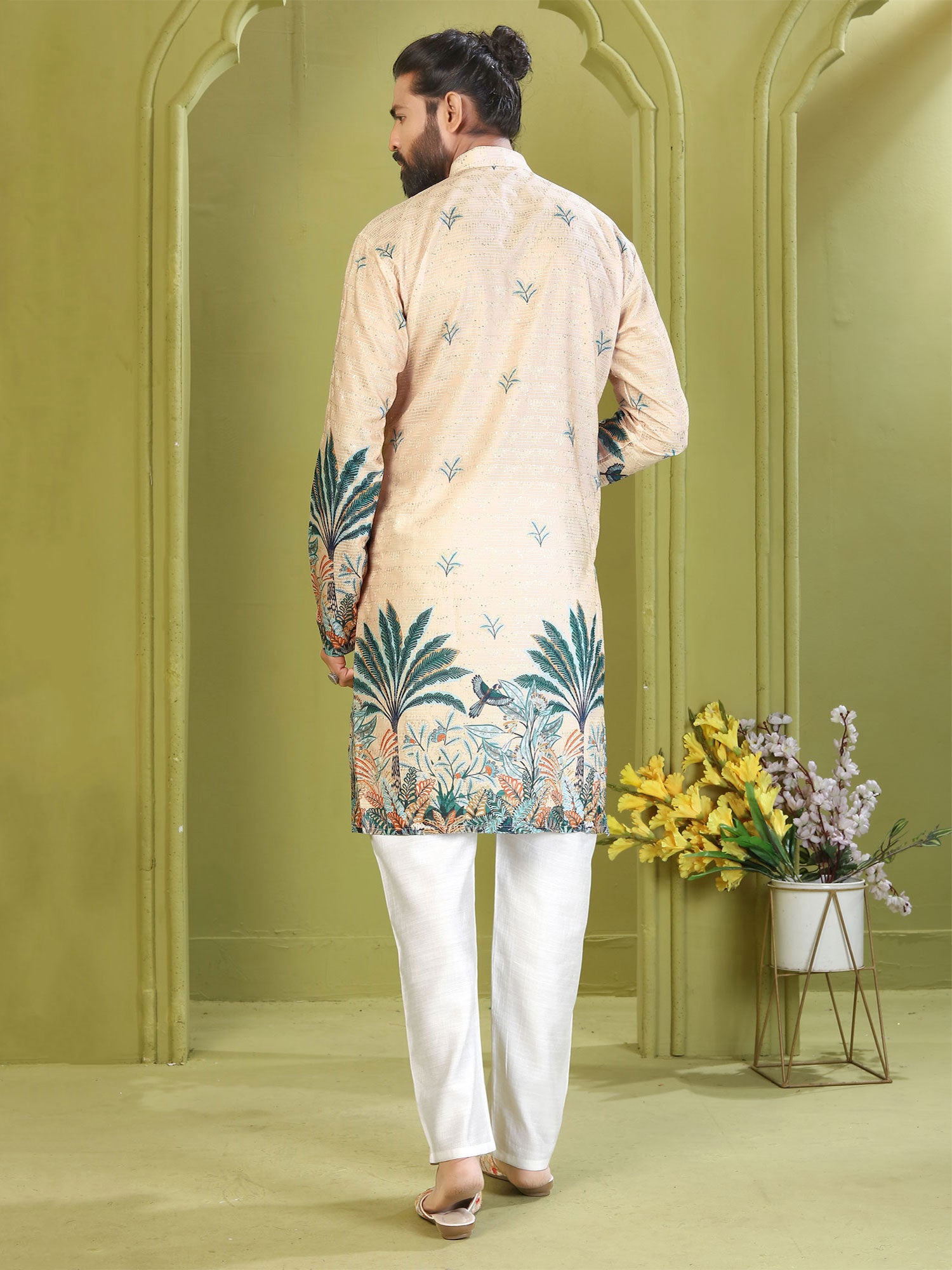 Ivory Cream Muslin Men's Kurta Set In Print