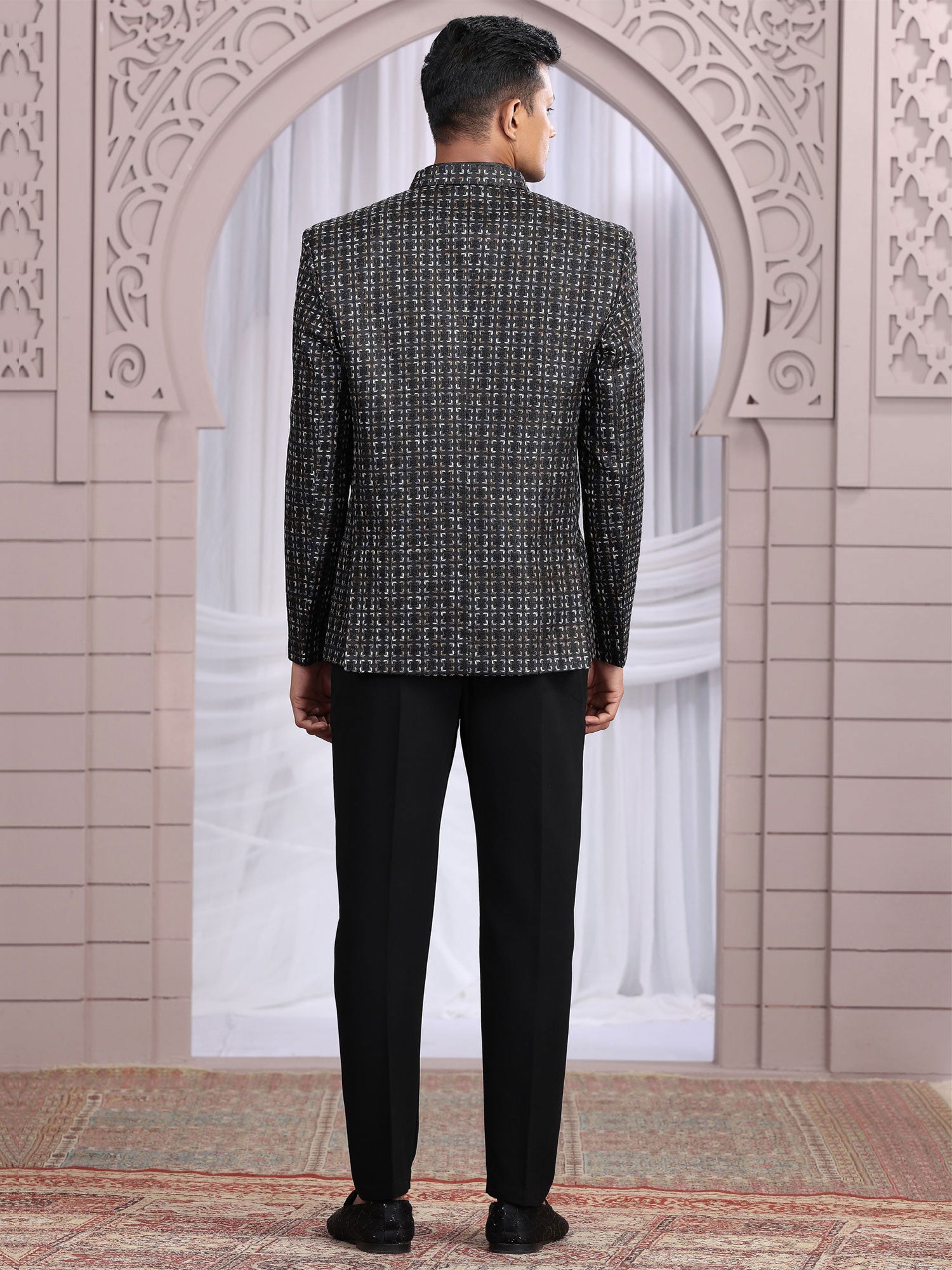 Black Men's Jodhpuri Set With Jacket In Art Silk