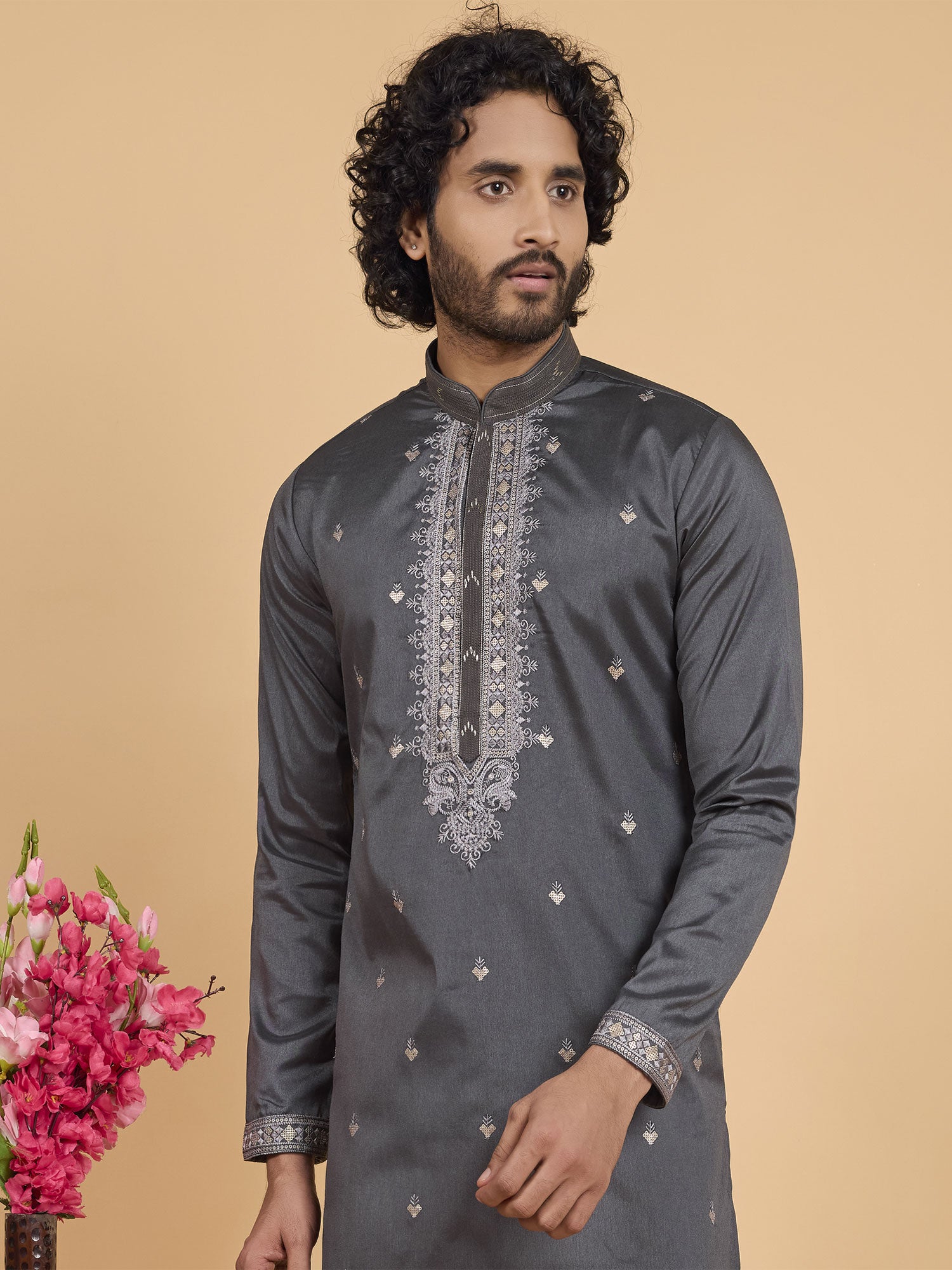 Grey Floral Embroidered Casual Kurta Pyjama