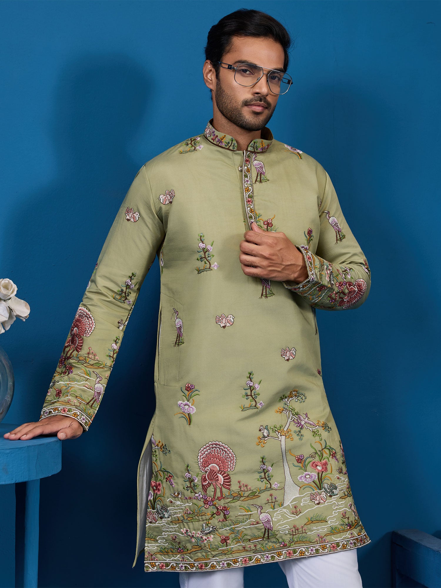 Pista Grreen Sequins Enhanced Festive Kurta Pyjama