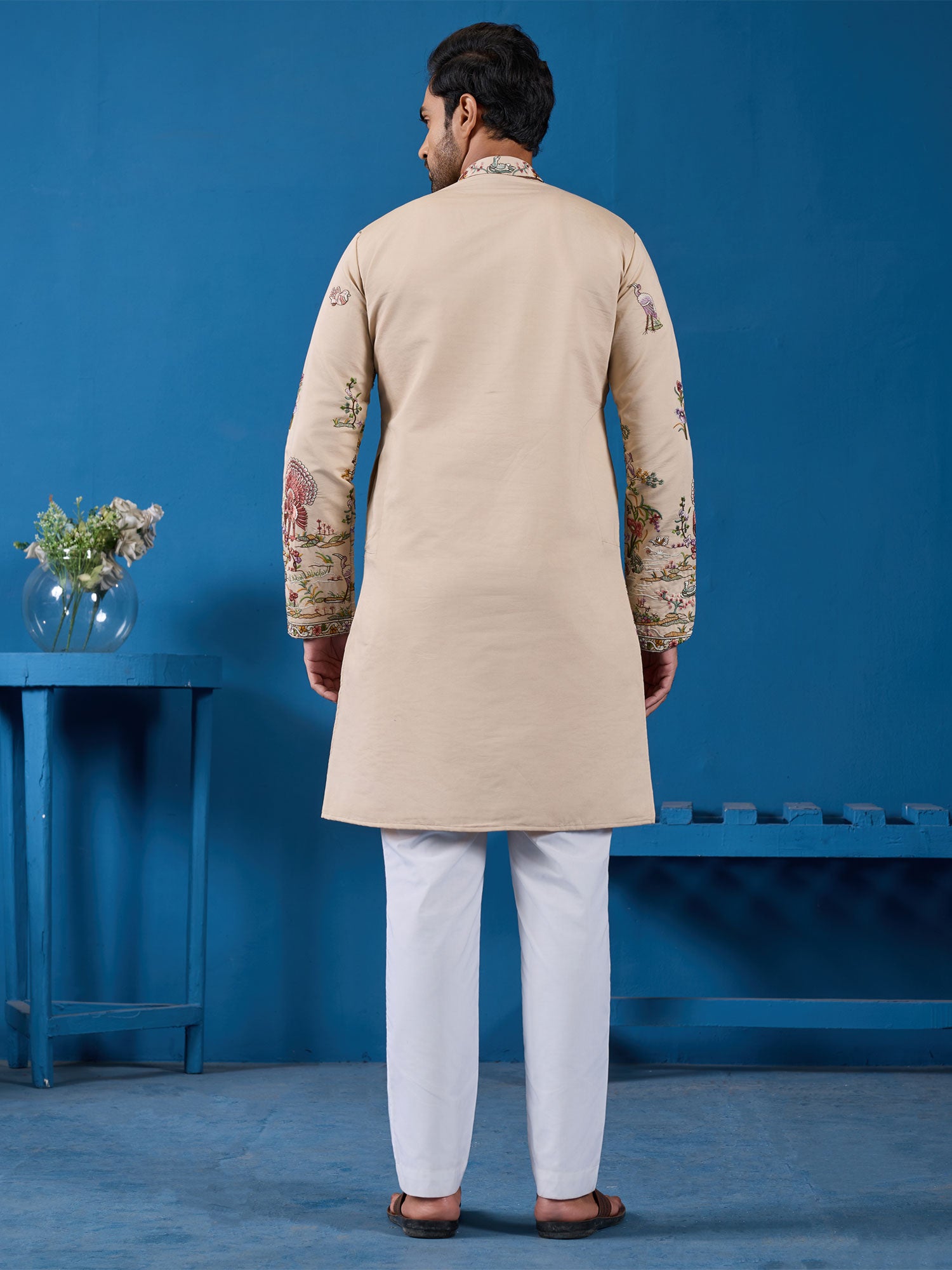 Ivory Cream Readymade Kurta Set In Viscose Silk