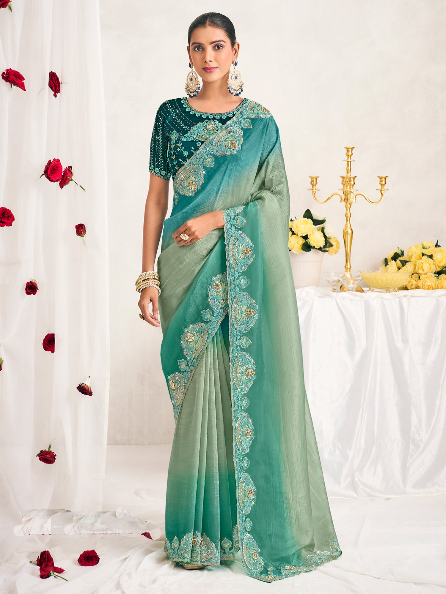 Turquoise Ombre Shaded Saree With Heavy Borders
