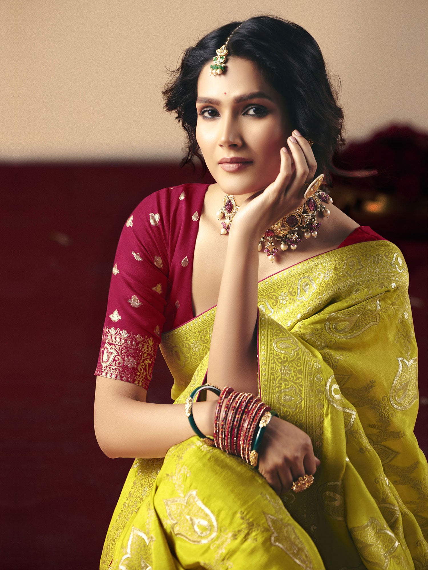 Pear Green Festive Saree With Zari Woven Pattern