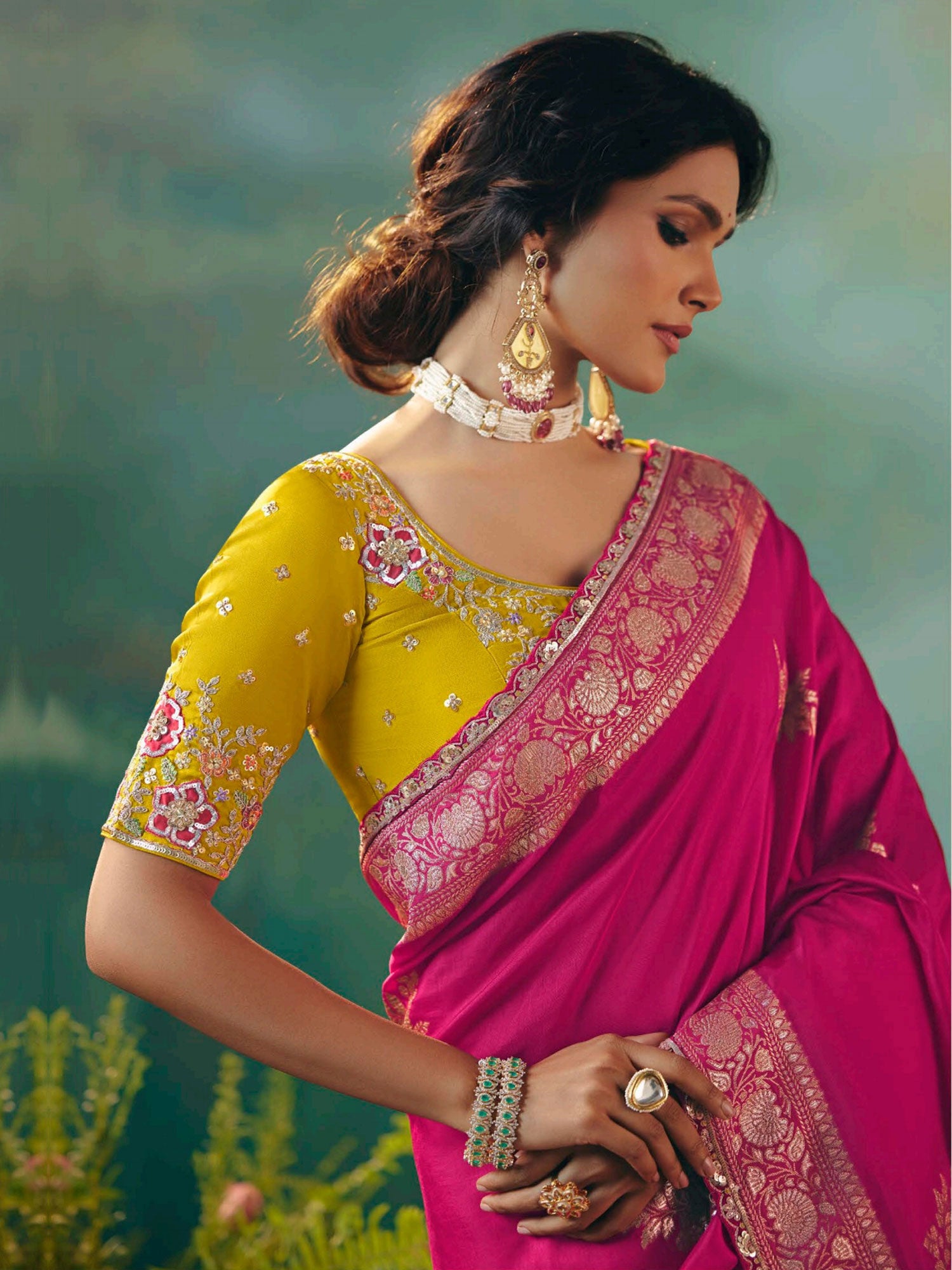 Rani Pink Zari Weaving Saree With Heavy Pallu