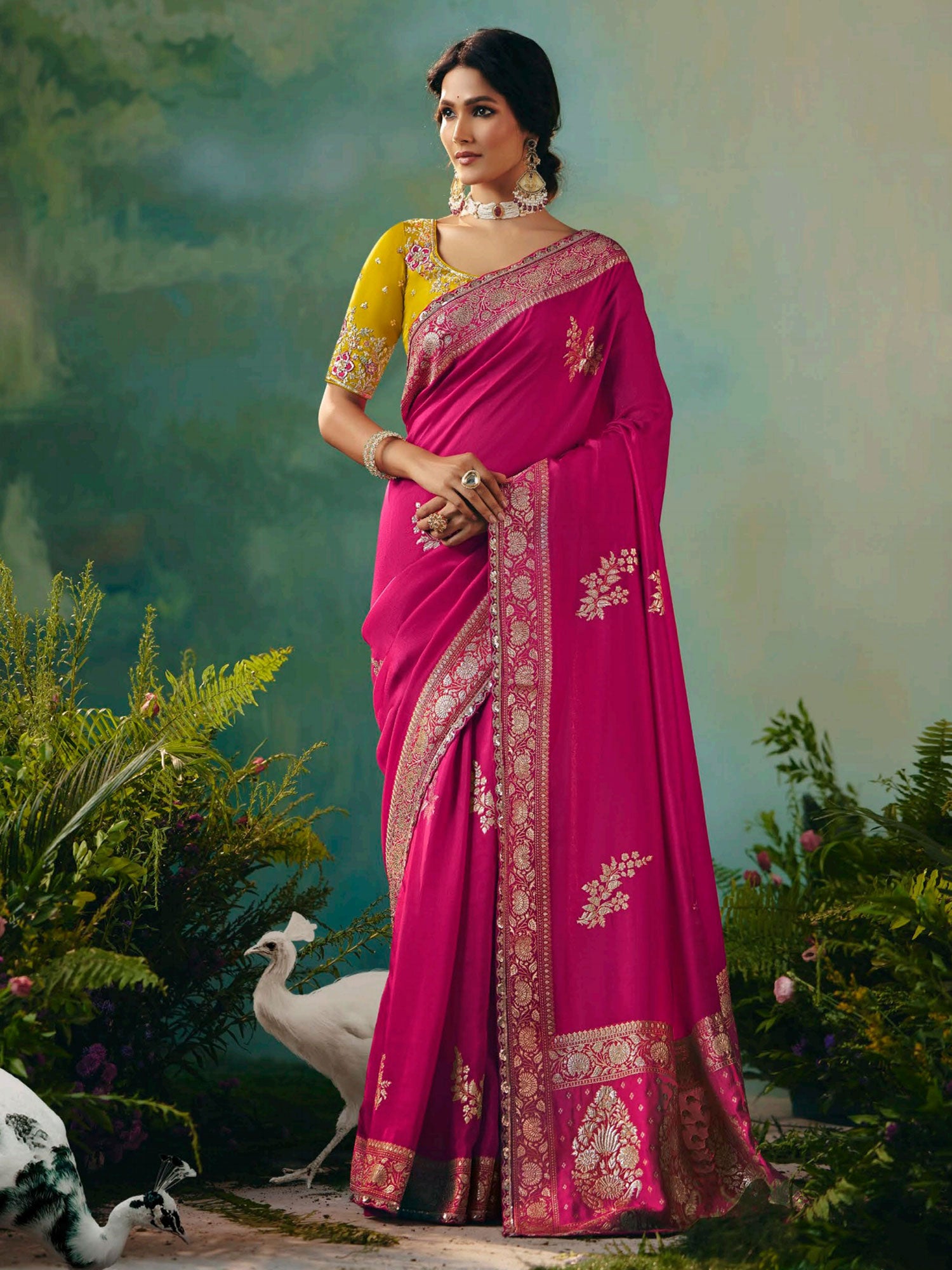 Rani Pink Zari Weaving Saree With Heavy Pallu