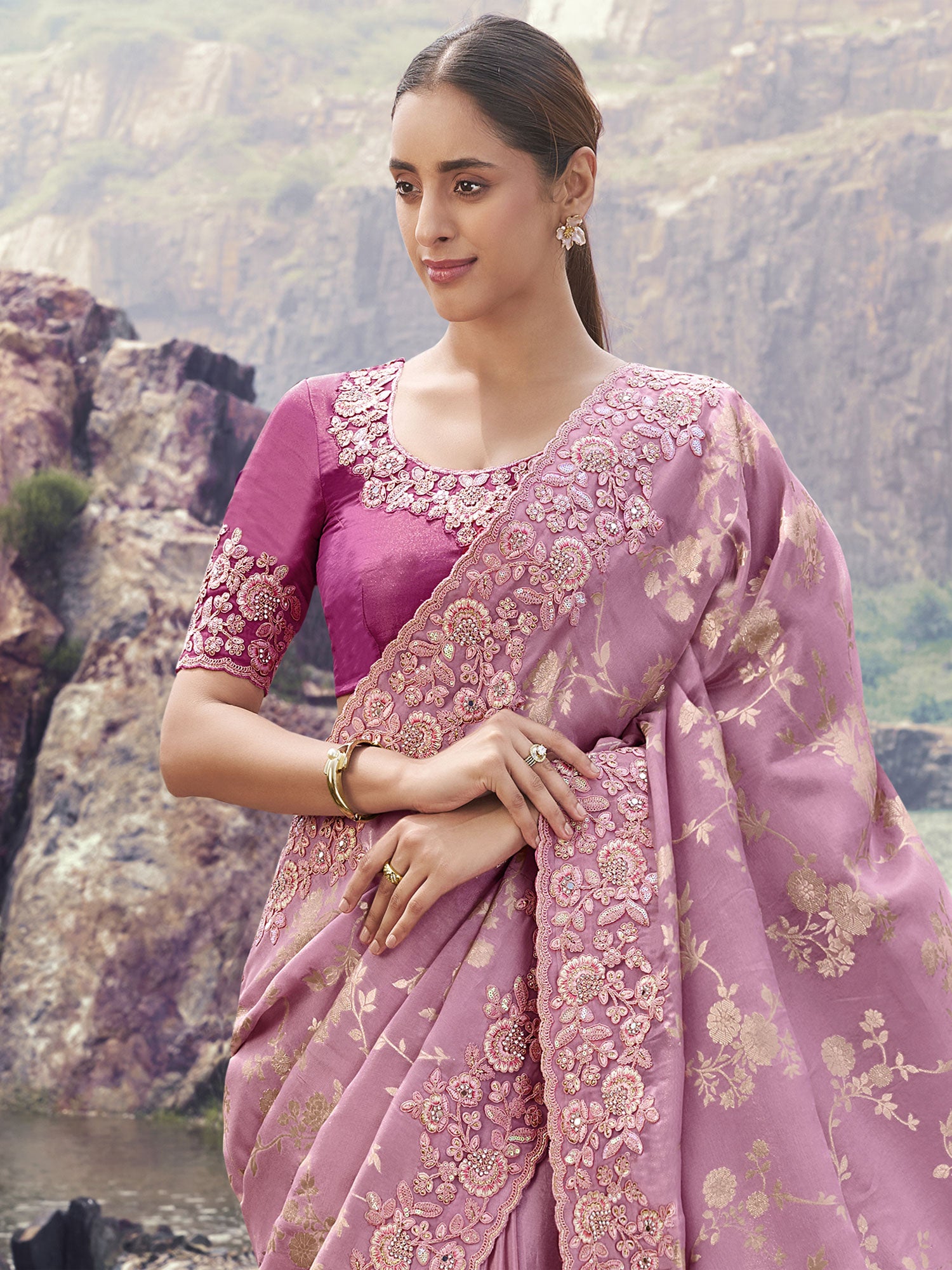 Pink Silk Saree In Stone Work With Heavy Borders